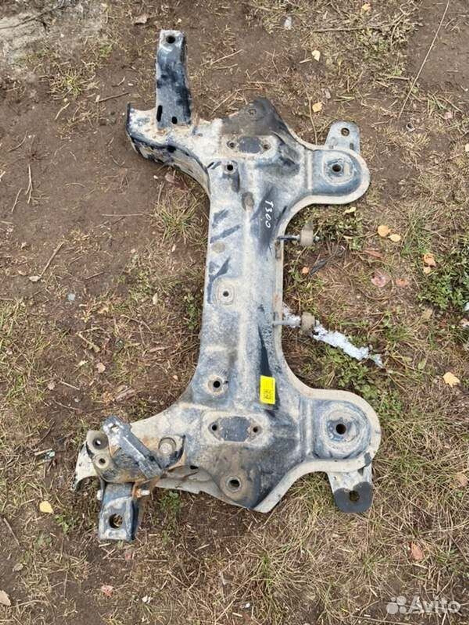 Подрамник передний Chevrolet Aveo T300 F16D4 2012, 4000 рублей, Семиозерка