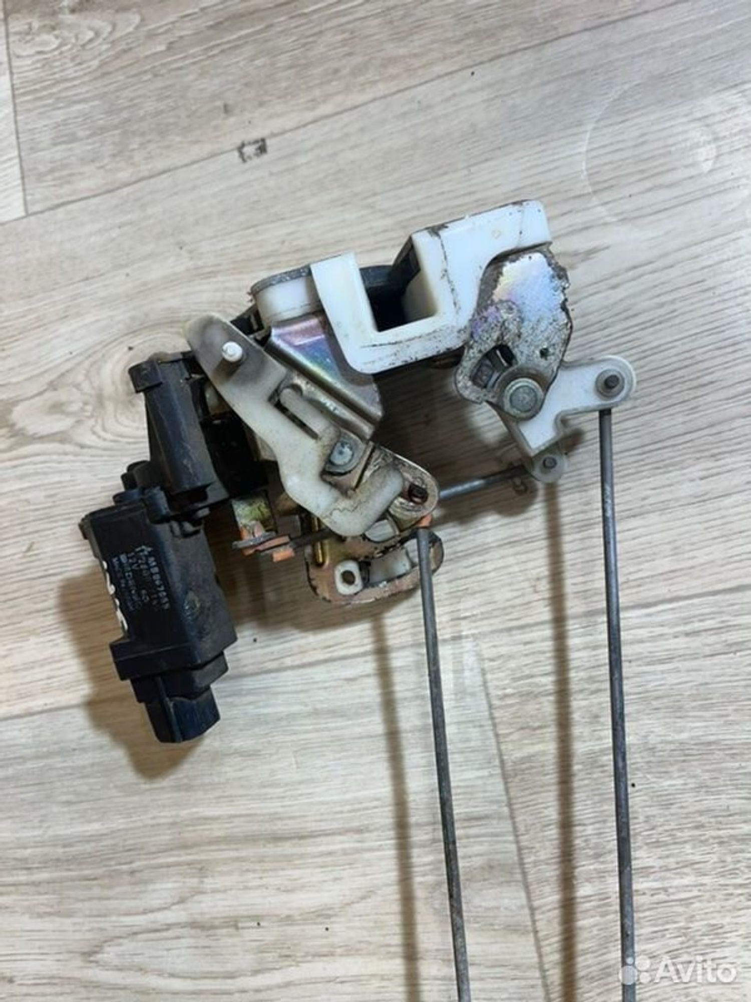 Замок боковой двери Mitsubishi Galant E54A 6A12, 1100 рублей, Семиозерка