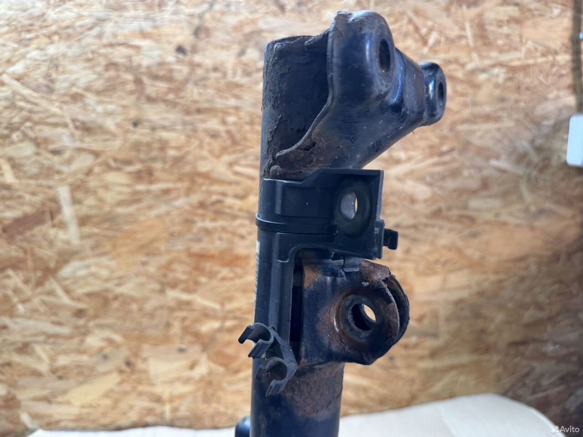 Стойка передняя Mercedes w203, 6500 рублей, Семиозерка