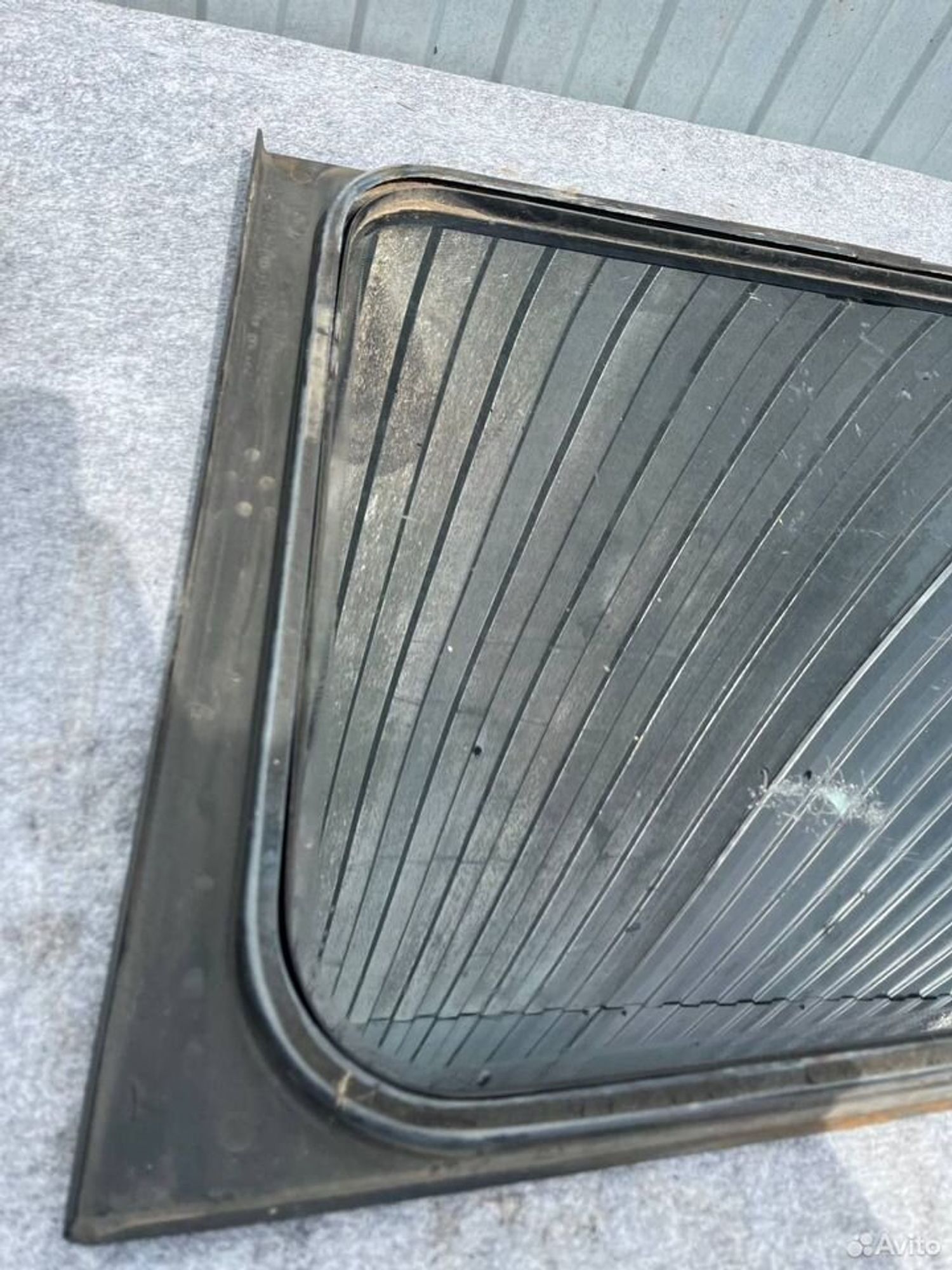 Стекло заднее левое Mitsubishi Pajero 2, 2000 рублей, Семиозерка