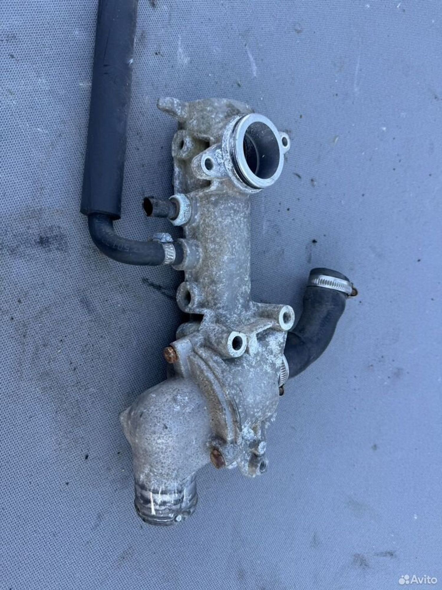 Корпус термостата Mercedes w203 cl203, 2000 рублей, Семиозерка