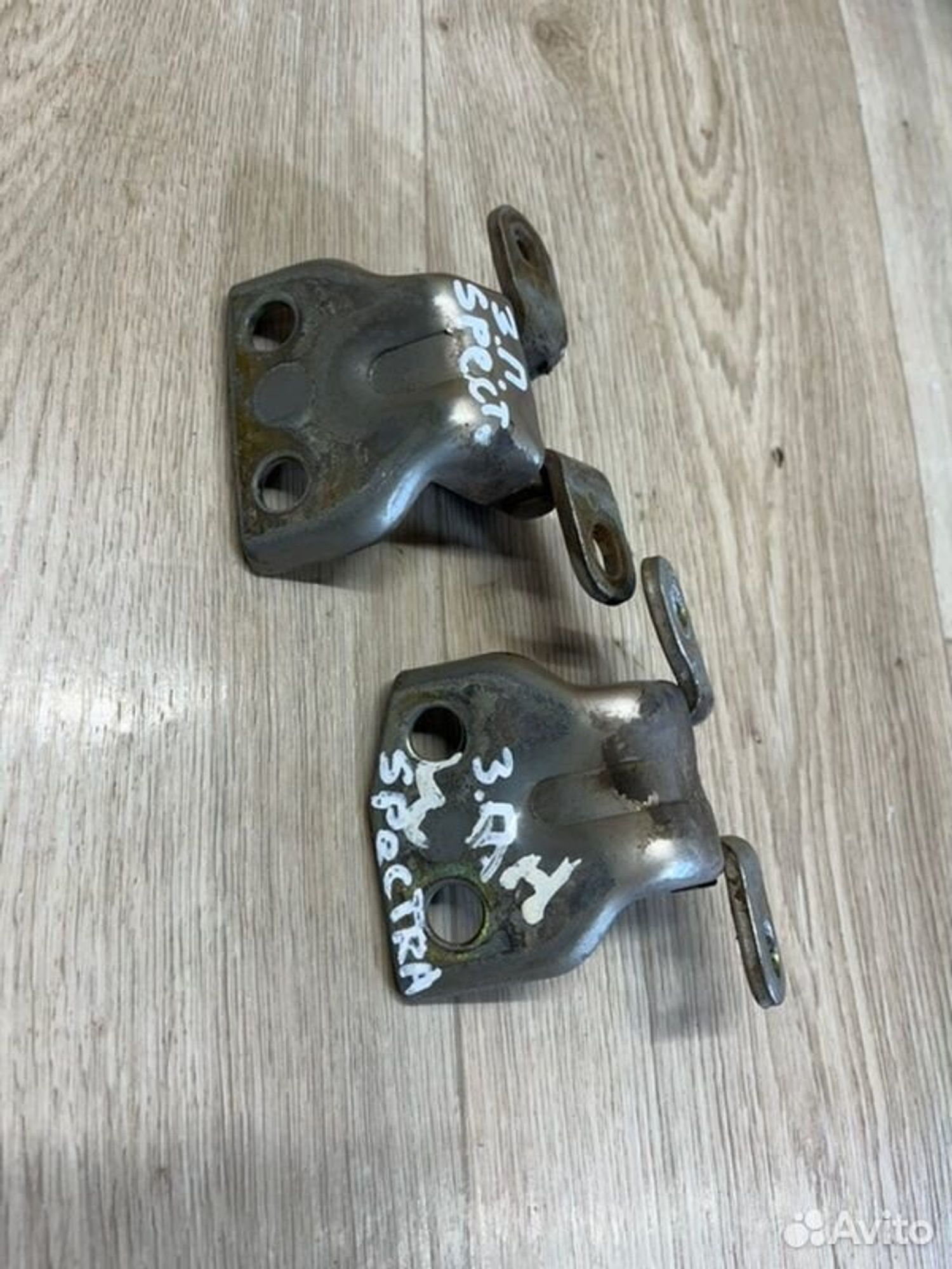 Петля двери задняя правая Kia Spectra SD S6D 2007, 1000 рублей, Семиозерка