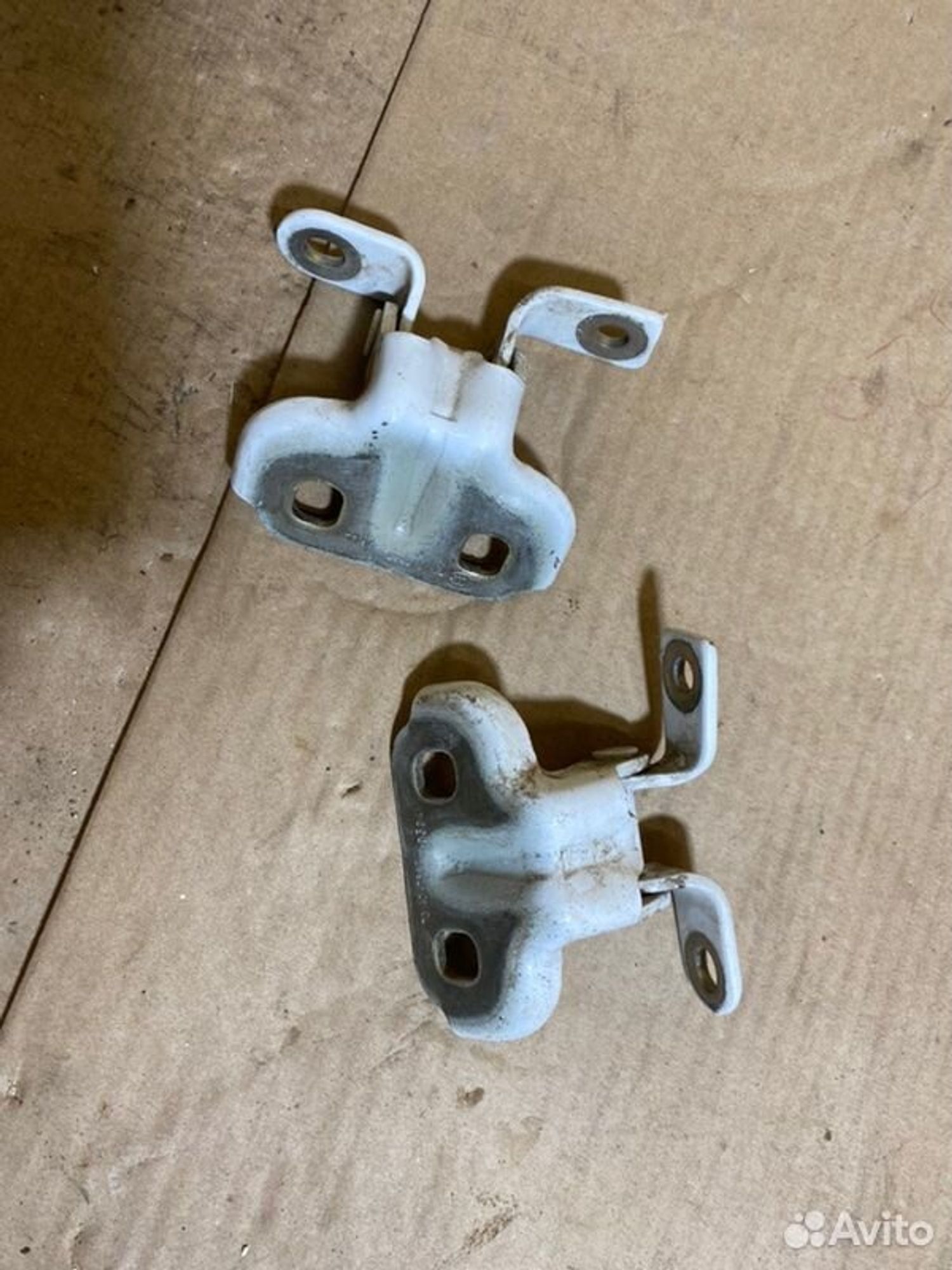 Петля двери задняя правая Chevrolet Aveo T300, 1000 рублей, Семиозерка