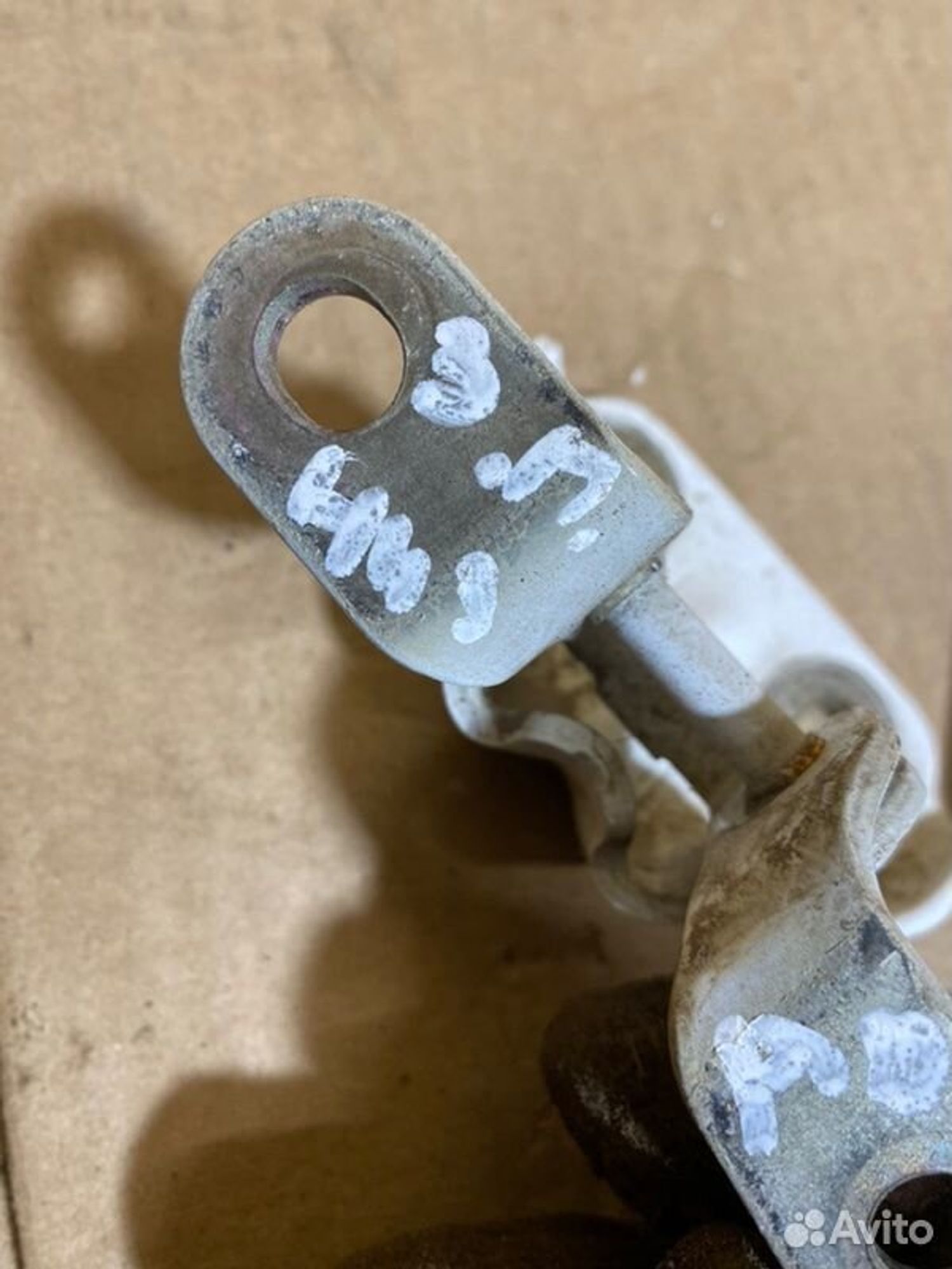 Петля двери задняя правая Chevrolet Aveo T300, 1000 рублей, Семиозерка