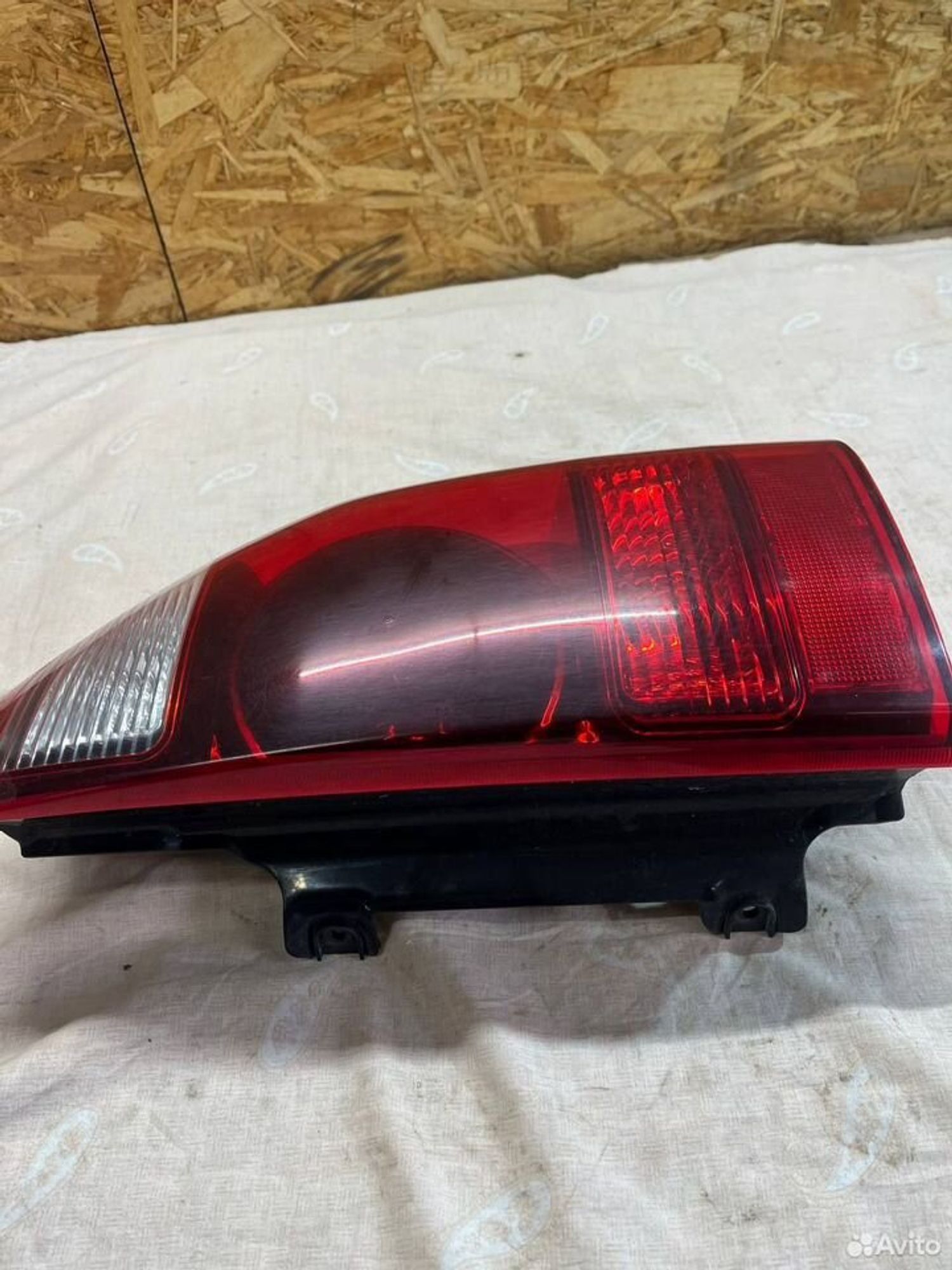 Фонарь задний правый Pajero 3, 5000 рублей, Семиозерка