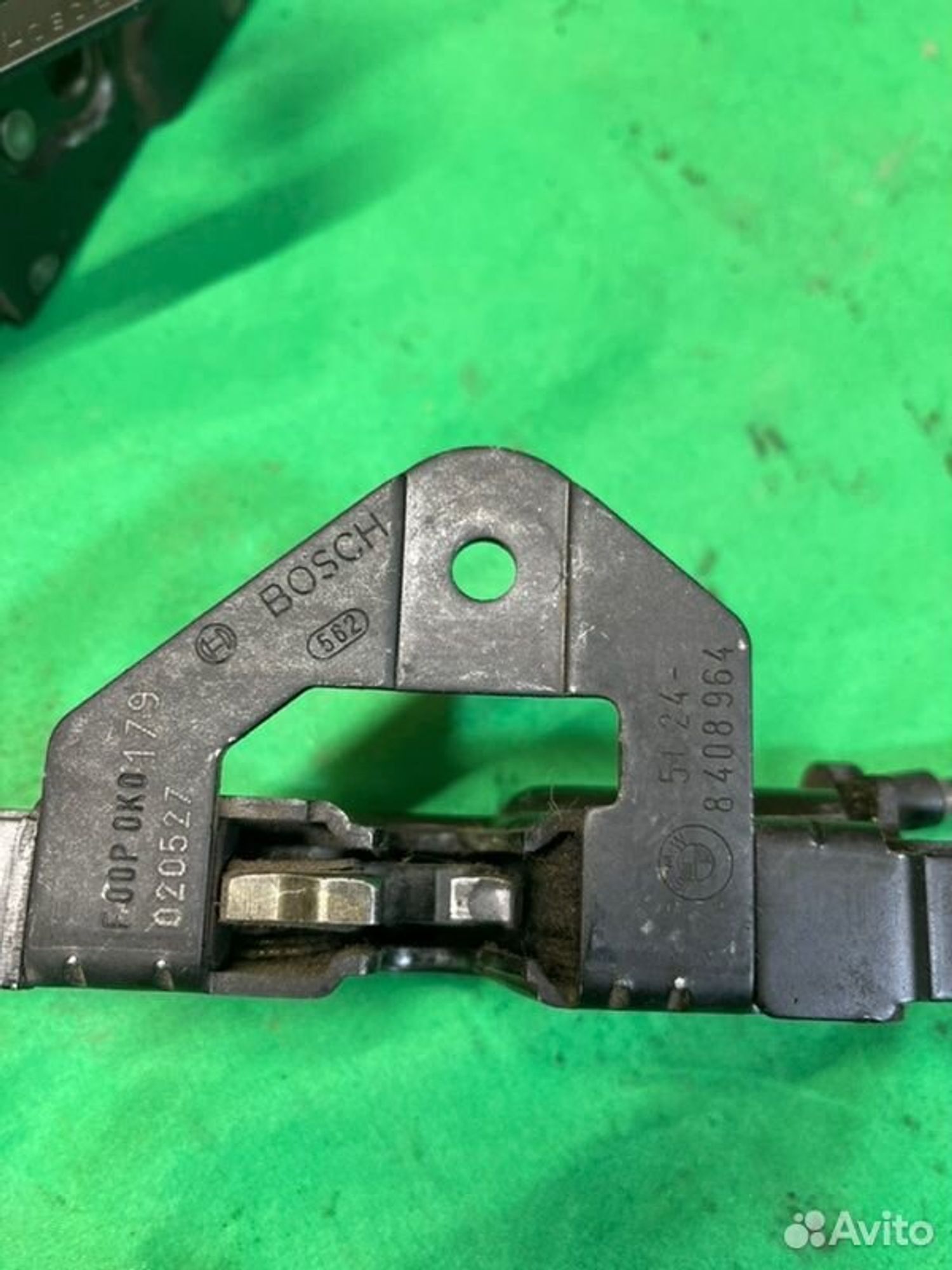 Замок багажника Bmw X5 E53 M54B30 2002, 3000 рублей, Семиозерка