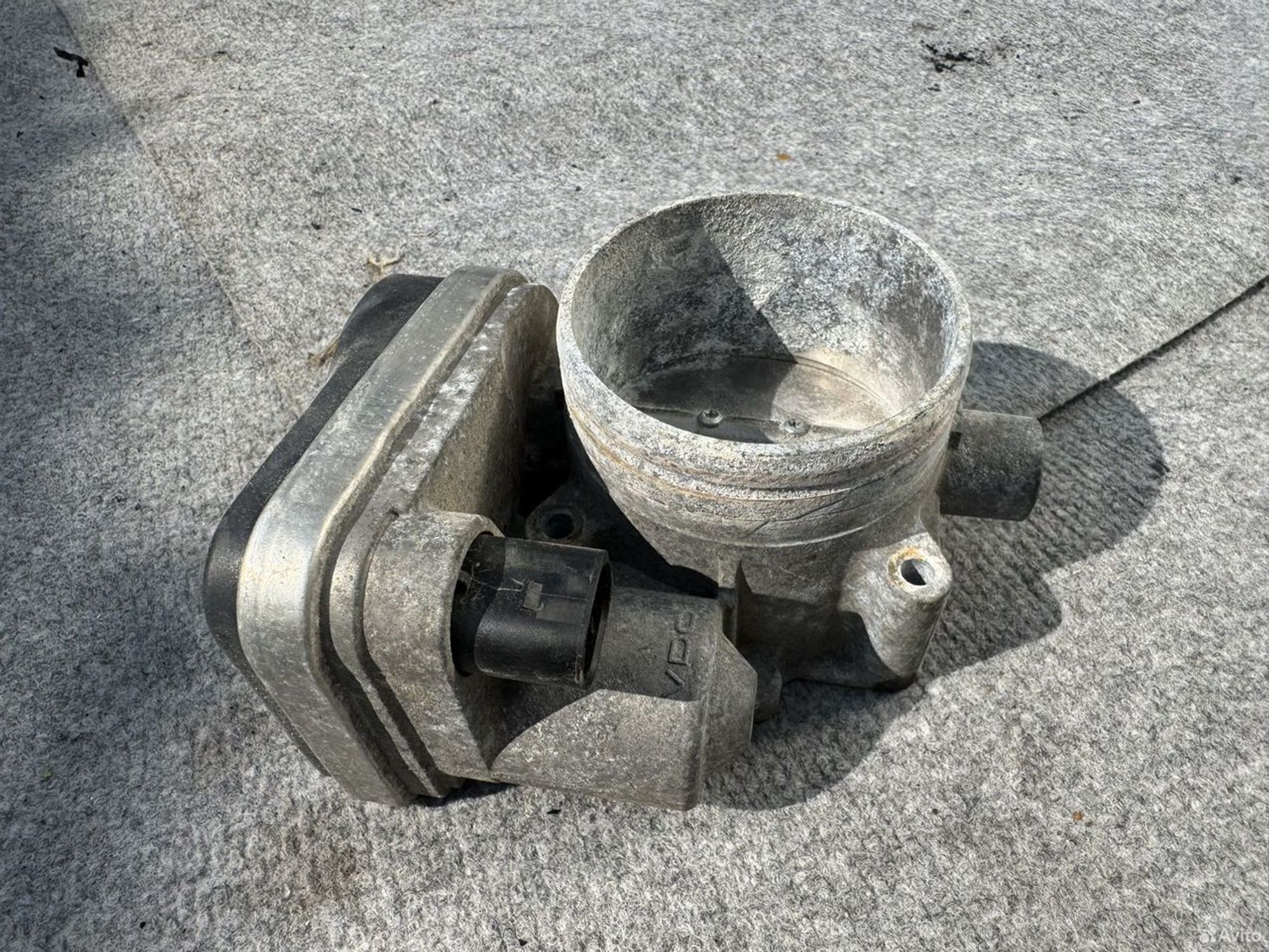 Заслонка дроссельная Passat b6, Touareg, 4500 рублей, Семиозерка