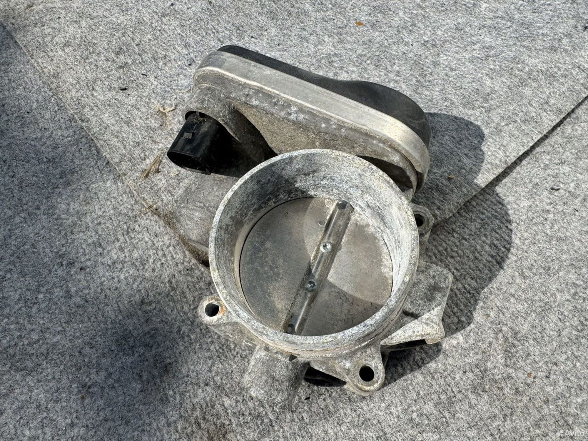 Заслонка дроссельная Passat b6, Touareg, 4500 рублей, Семиозерка