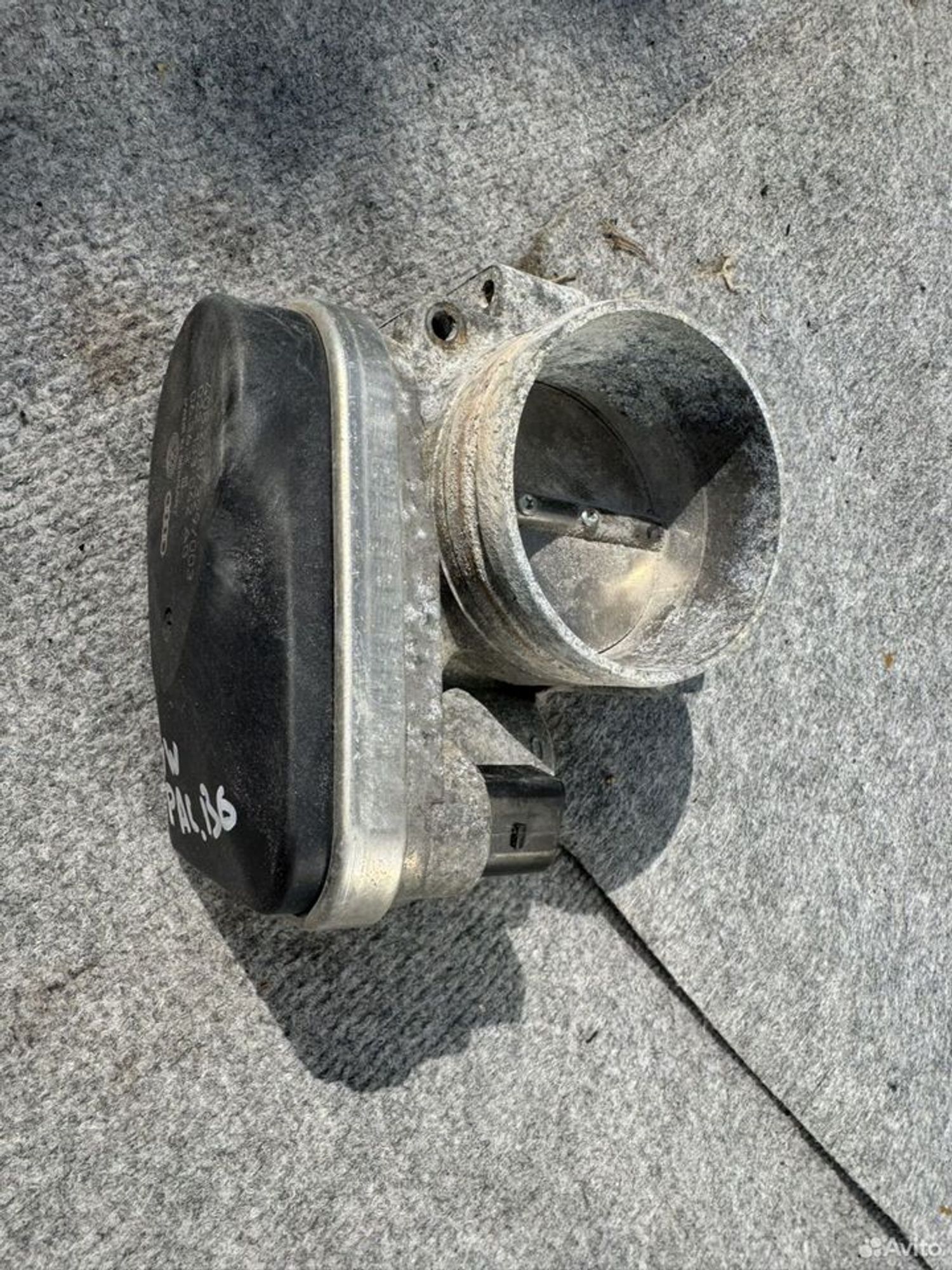 Заслонка дроссельная Passat b6, Touareg, 4500 рублей, Семиозерка