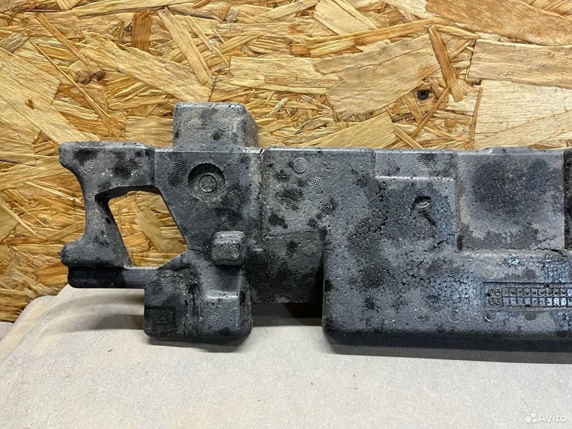 Адсорбер переднего бампера Volvo xc70, 1200 рублей, Семиозерка