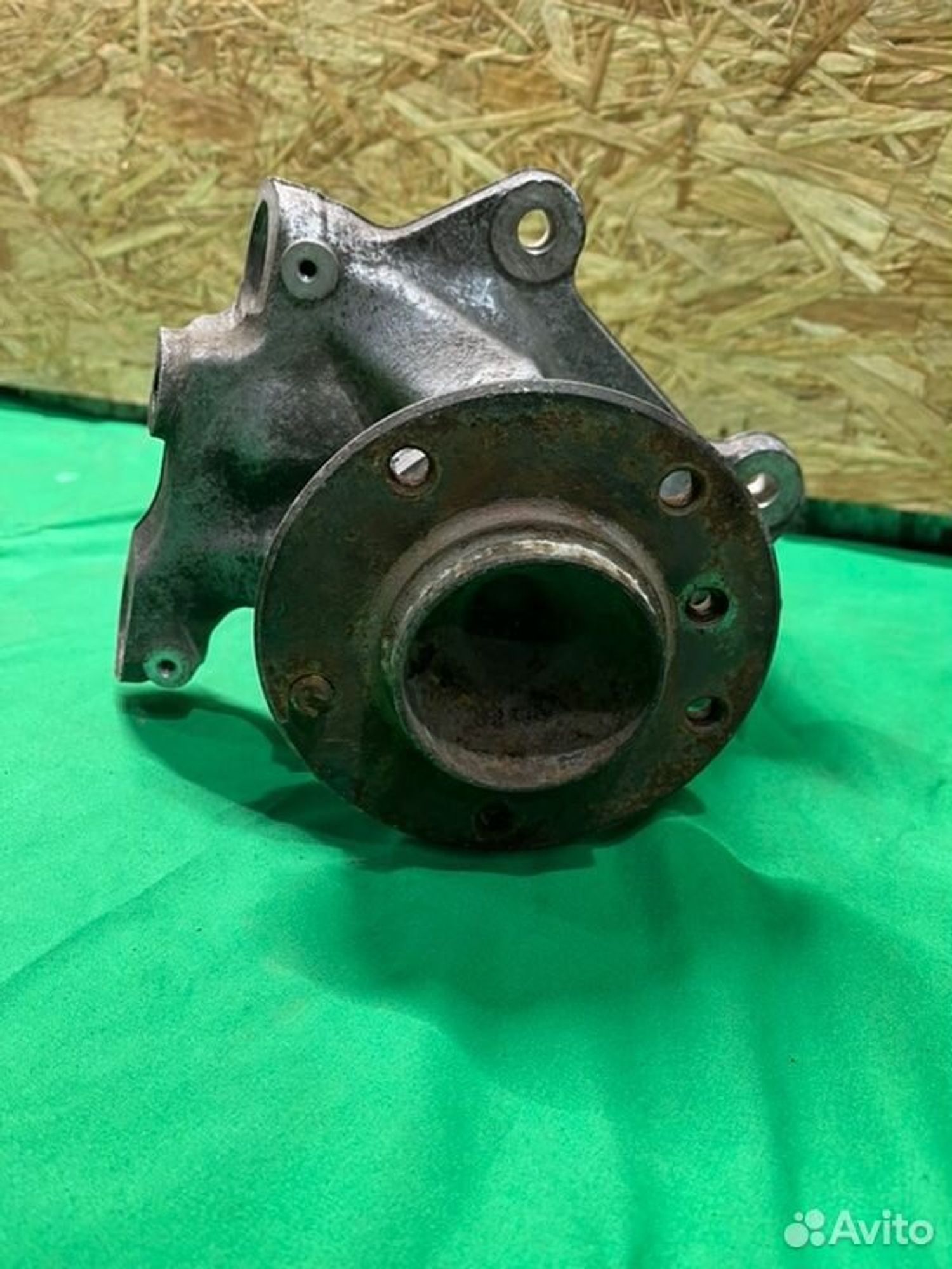 Кулак поворотный передний правый Bmw 1 E87 M47D20, 2600 рублей, Семиозерка