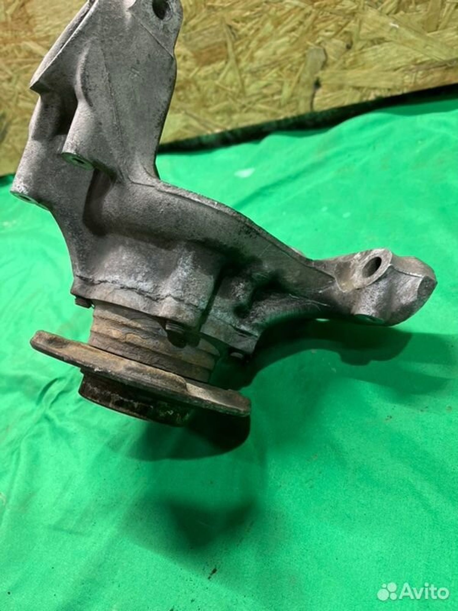 Кулак поворотный передний правый Bmw 1 E87 M47D20, 2600 рублей, Семиозерка