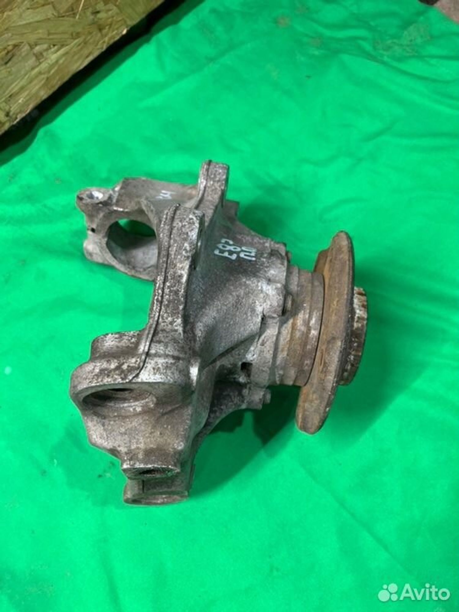 Кулак поворотный передний правый Bmw 1 E87 M47D20, 2600 рублей, Семиозерка