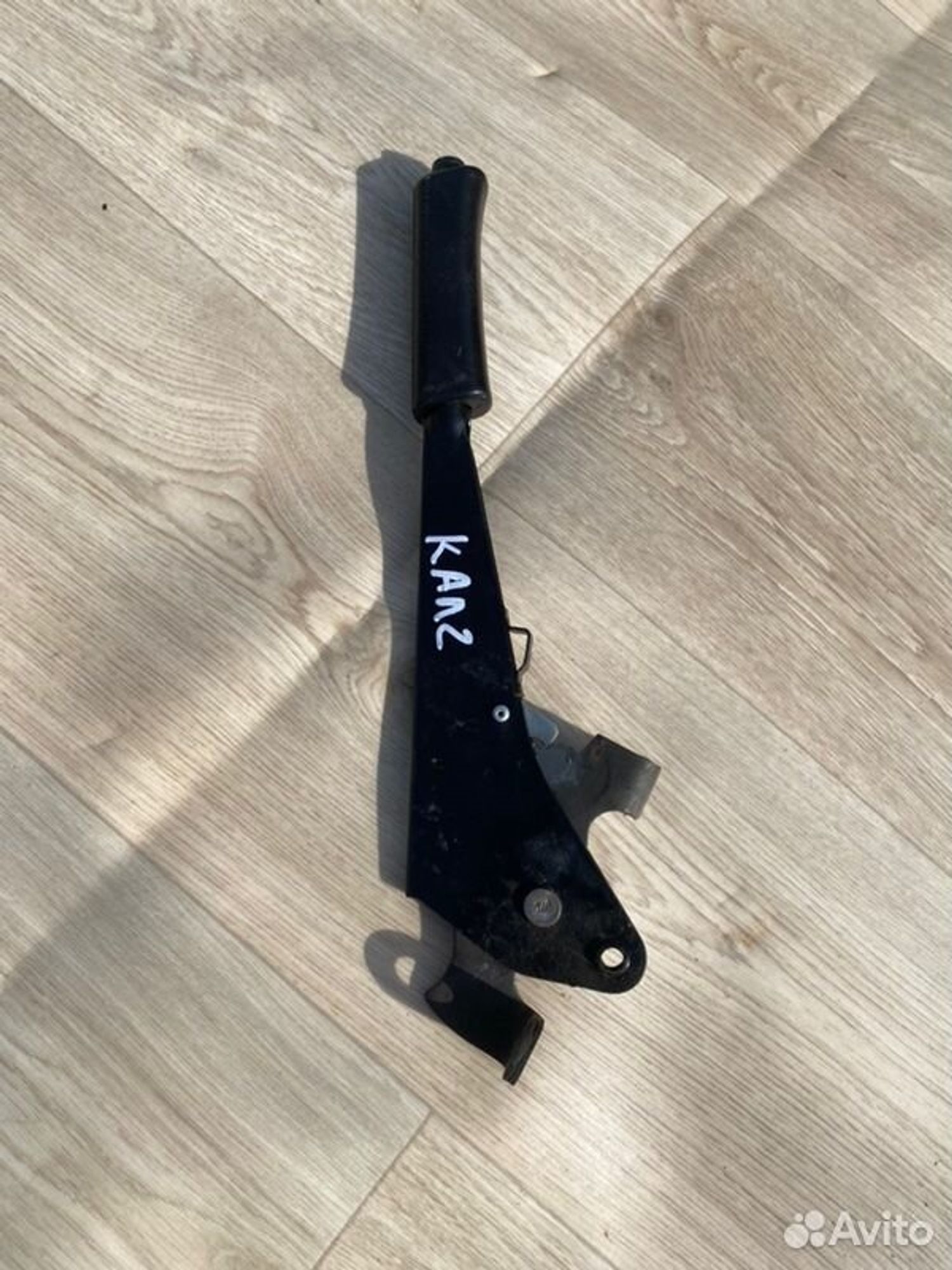 Рычаг стояночного тормоза Лада Калина 2 11193 2013, 1000 рублей, Семиозерка