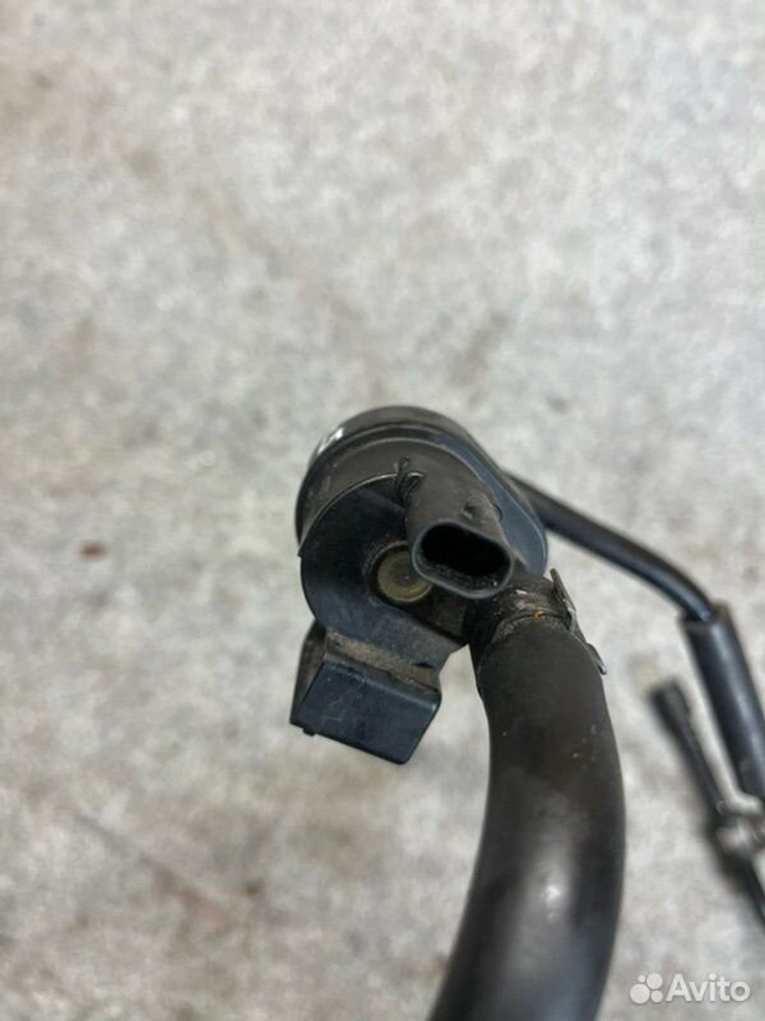 Трубка впускного коллектора Volkswagen Tiguan SUV, 2000 рублей, Семиозерка