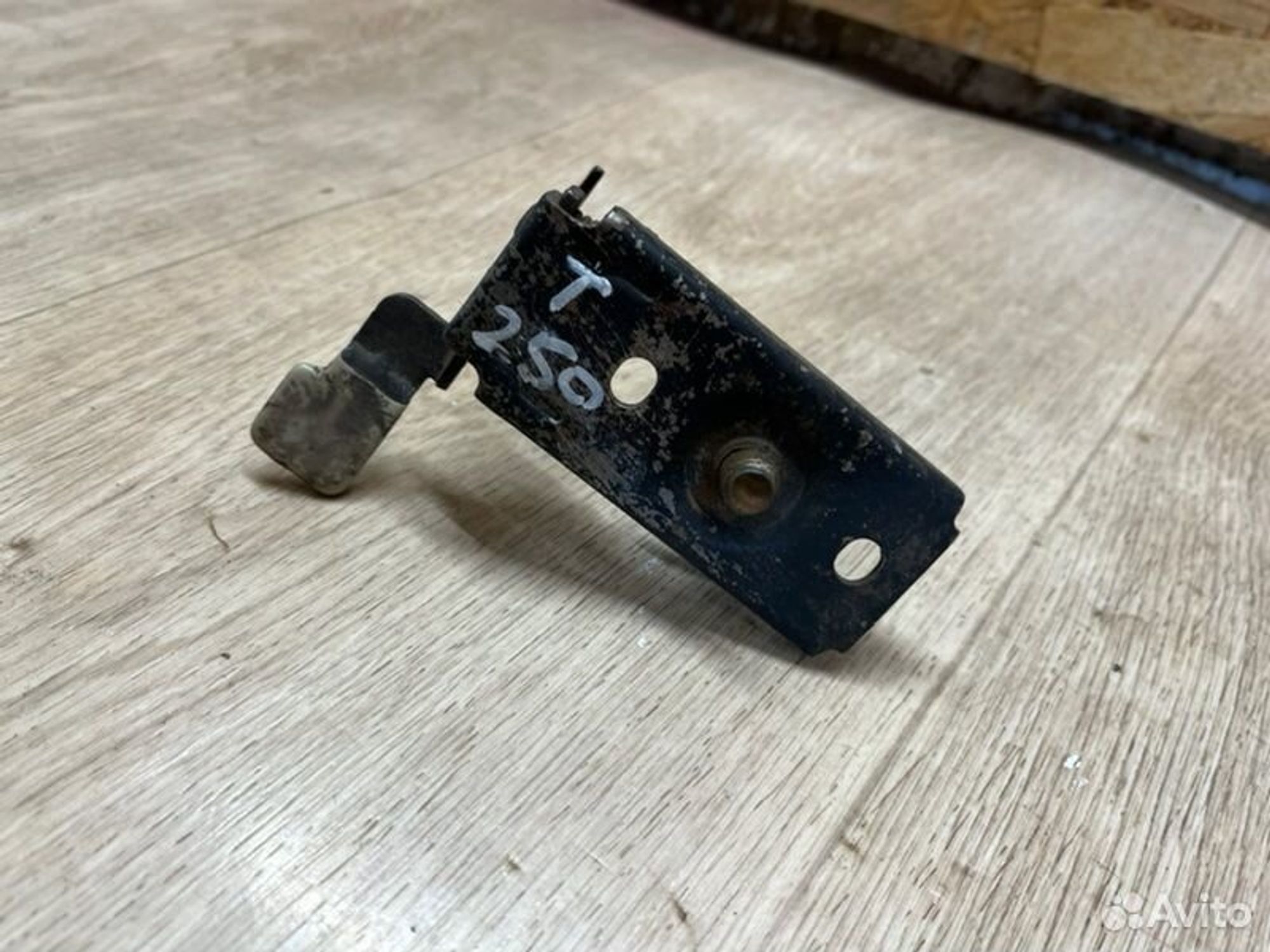 Замок капота Chevrolet Aveo T250 F14D3 2006, 900 рублей, Семиозерка