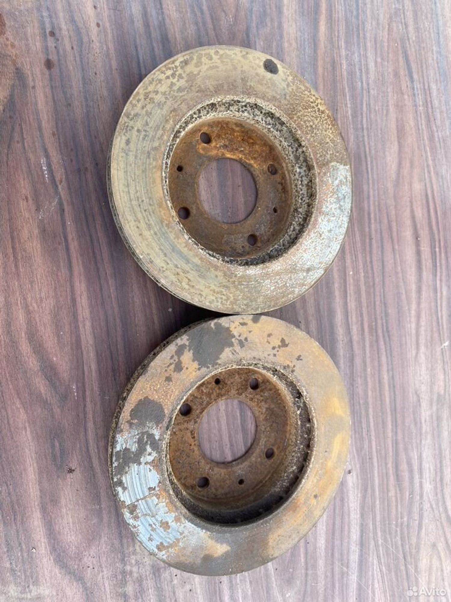 Тормозные диски передние митсубиси галант 7, 2000 рублей, Семиозерка