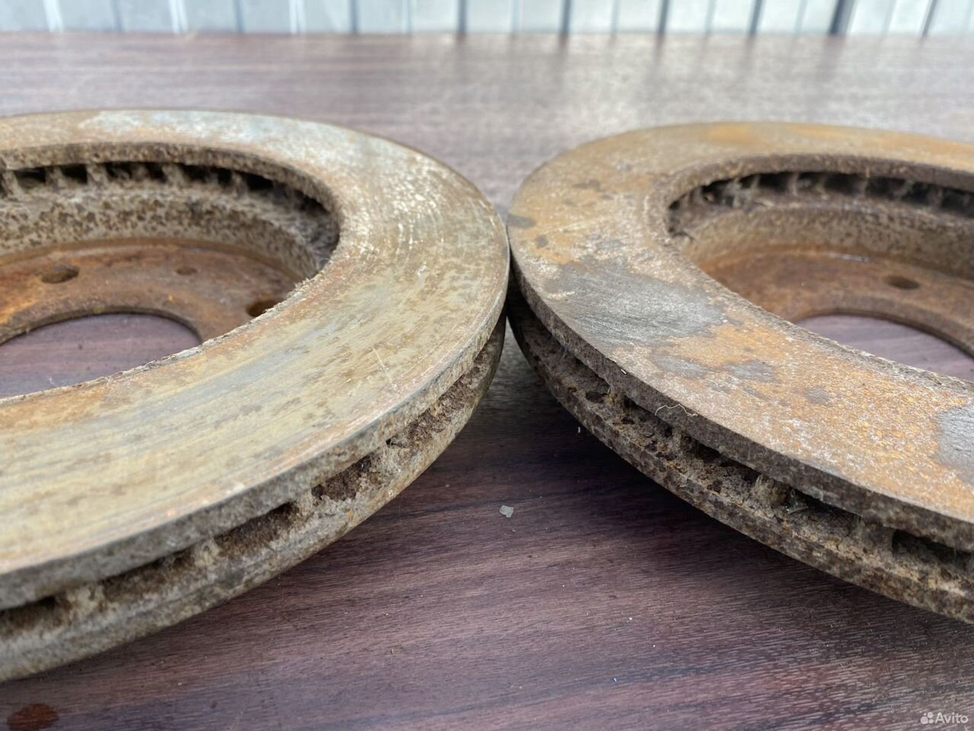 Тормозные диски передние митсубиси галант 7, 2000 рублей, Семиозерка