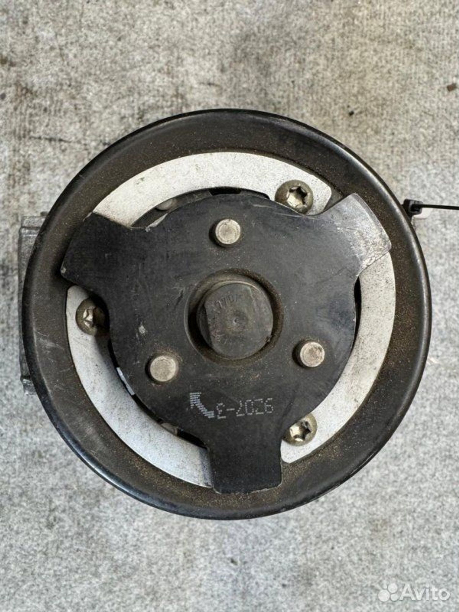 Компрессор кондиционера Volkswagen Golf CBZ 2012, 8000 рублей, Семиозерка