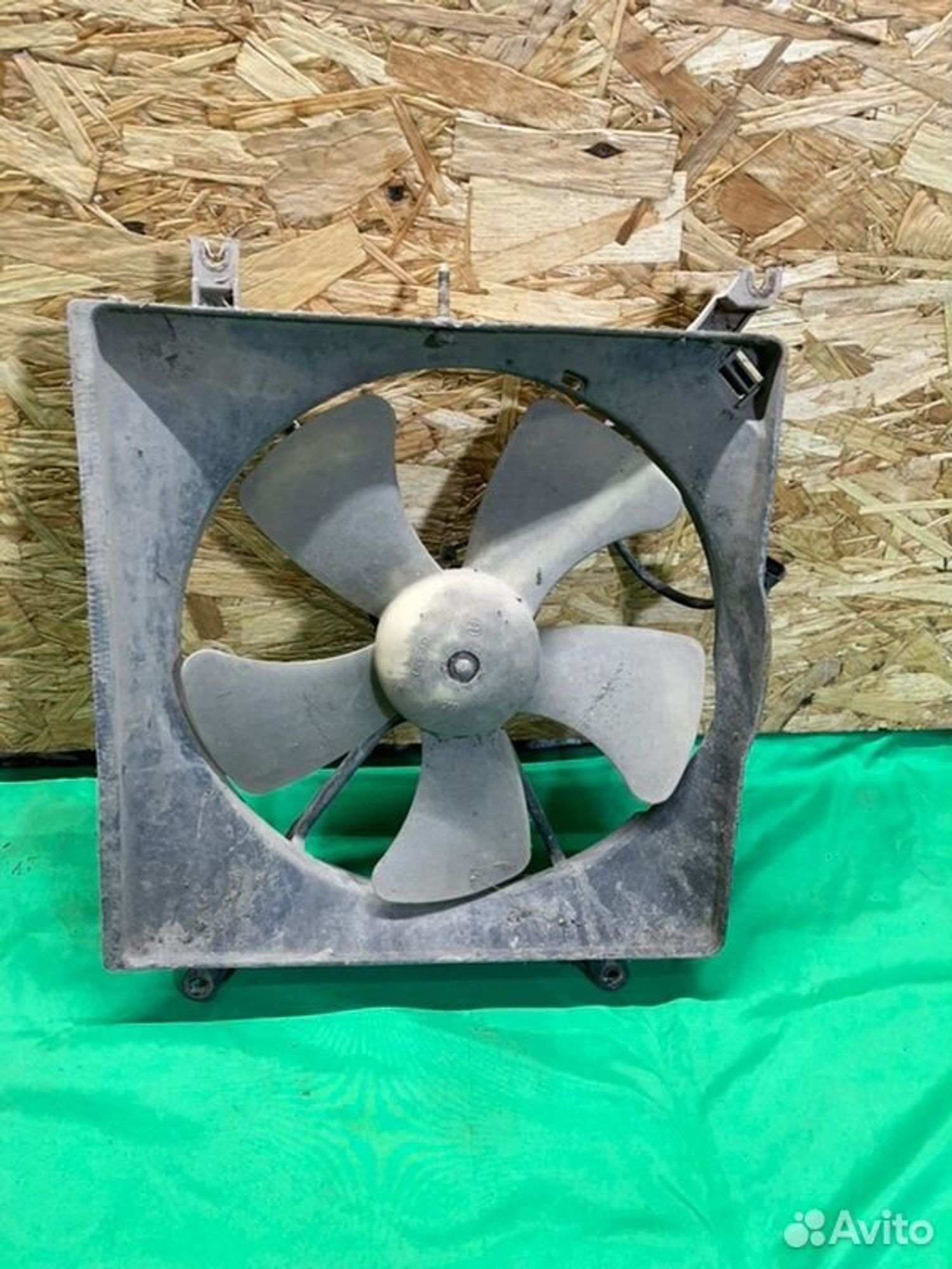 Вентилятор охлаждения радиатора Mitsubishi Galant, 2000 рублей, Семиозерка