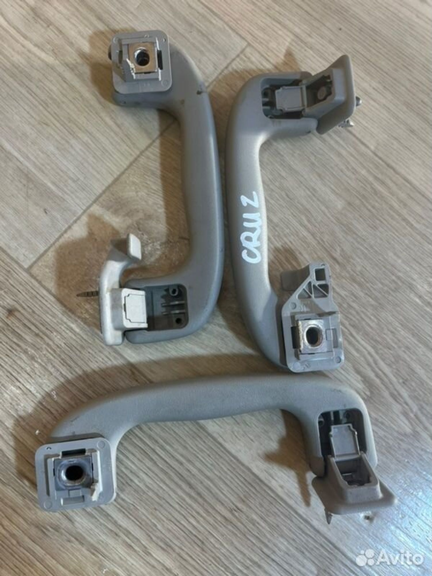 Ручка потолка Chevrolet Cruz J300 F16D3 2011, 1800 рублей, Семиозерка