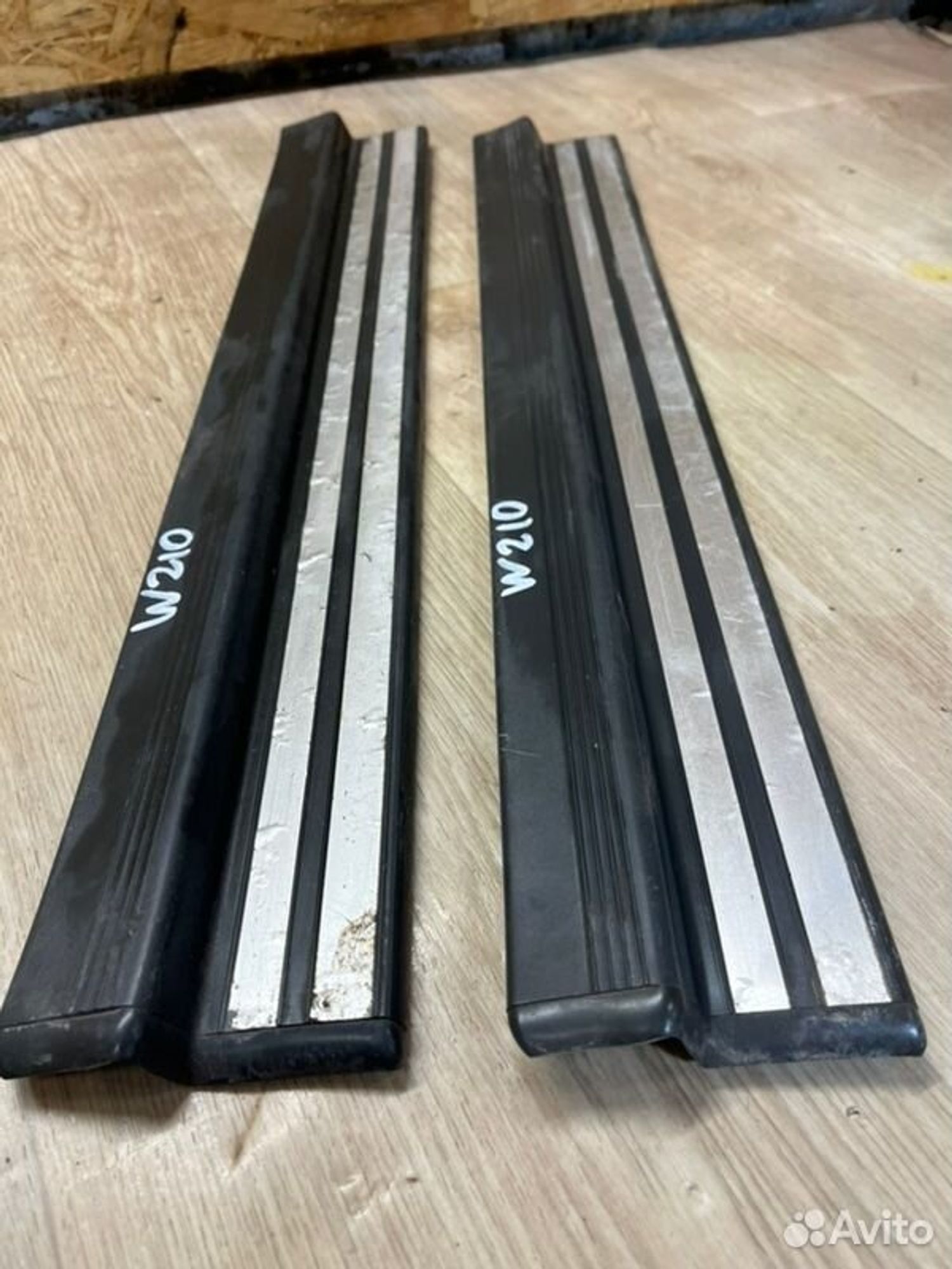 Декоративная накладка порога Mercedes E240 W210, 1000 рублей, Семиозерка