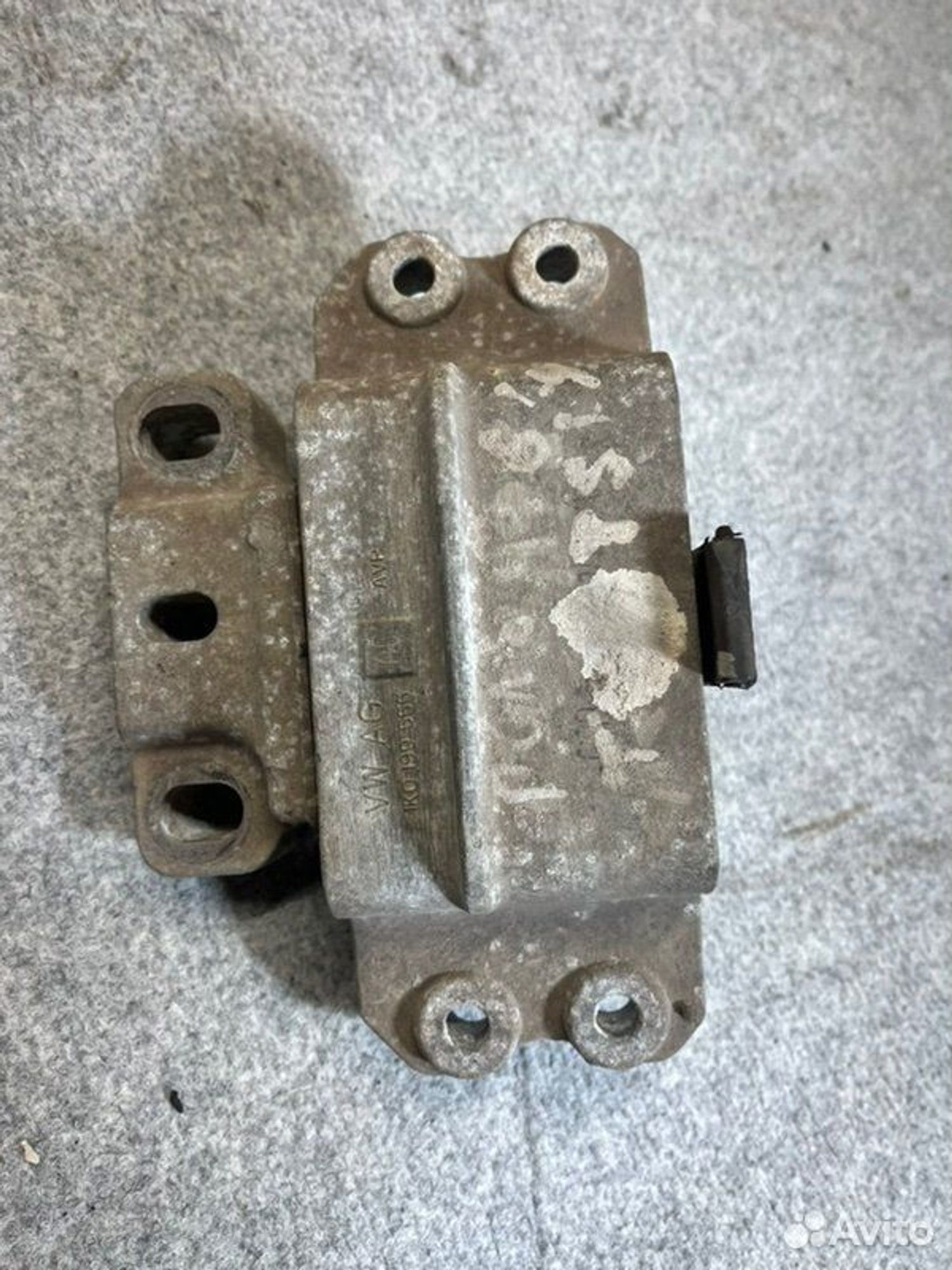 Подушка двигателя левая Volkswagen Golf caxa 2012, 2000 рублей, Семиозерка