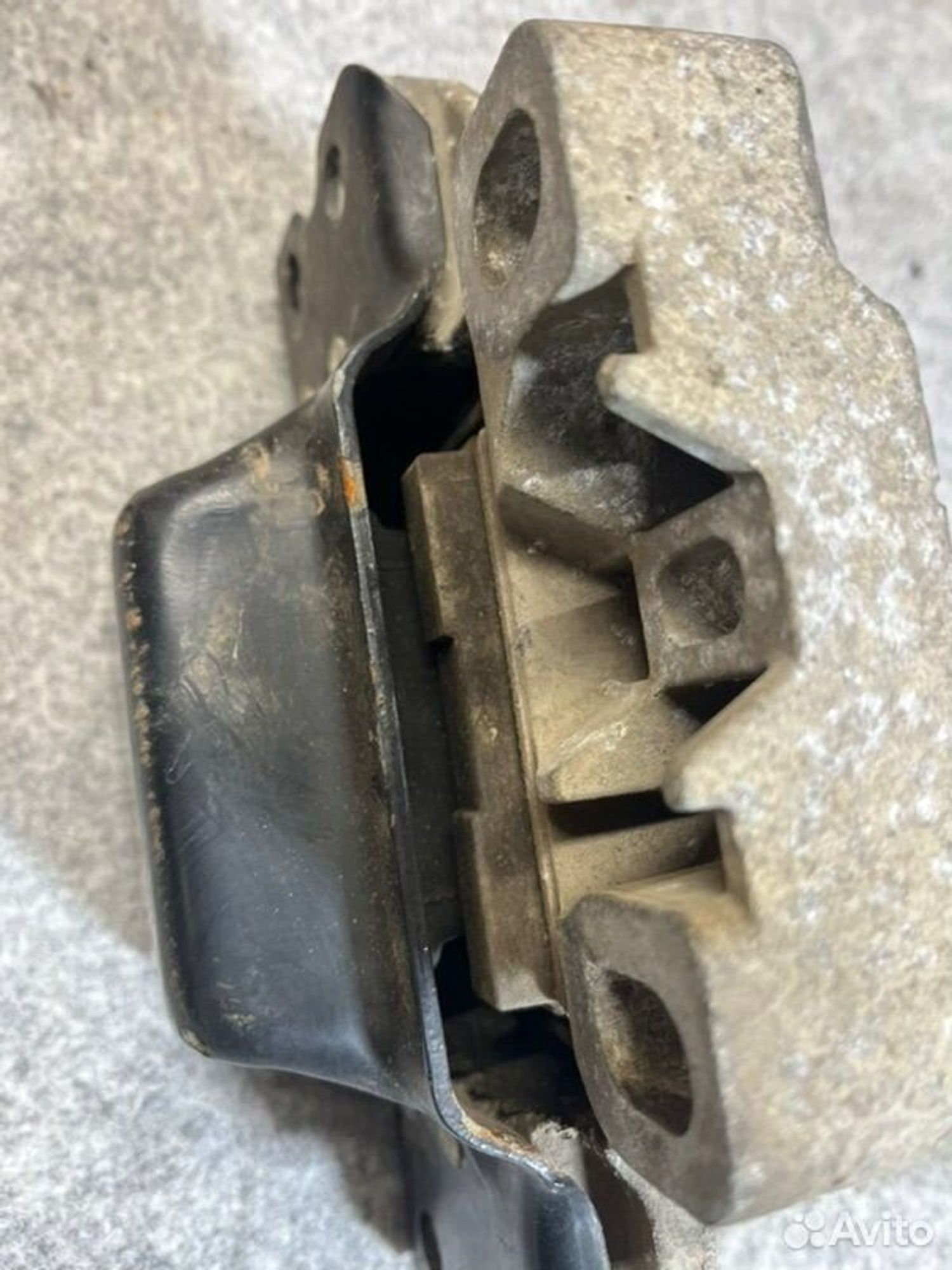 Подушка двигателя левая Volkswagen Golf caxa 2012, 2000 рублей, Семиозерка