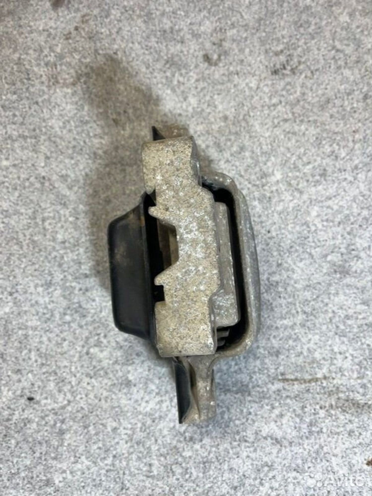 Подушка двигателя левая Volkswagen Golf caxa 2012, 2000 рублей, Семиозерка