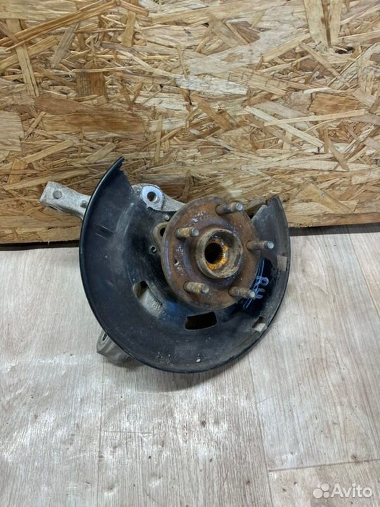 Кулак поворотный передний правый Chevrolet Cruz, 3000 рублей, Семиозерка