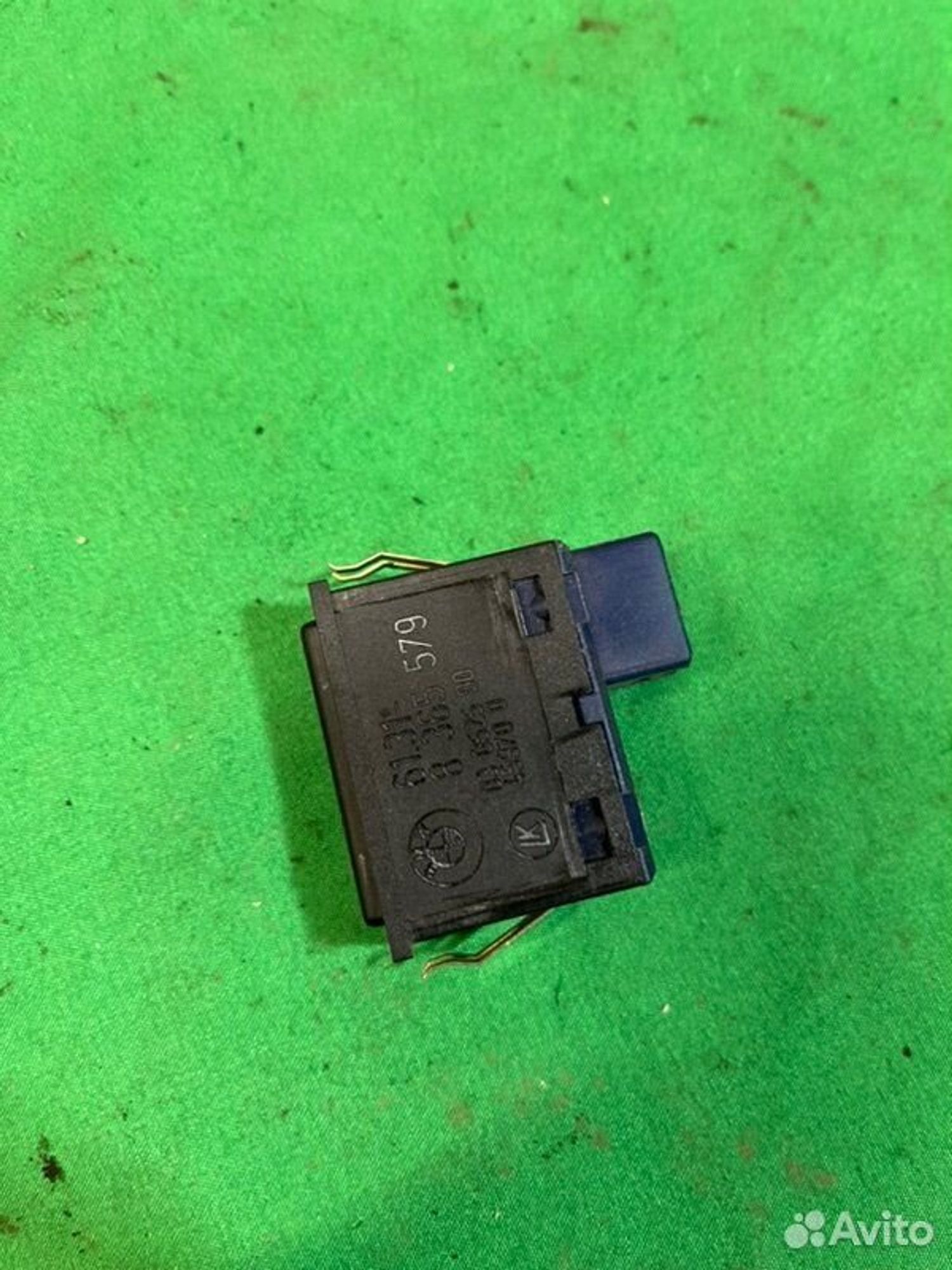 Кнопка открывания багажника Bmw X5 E53 M54B30 2002, 800 рублей, Семиозерка