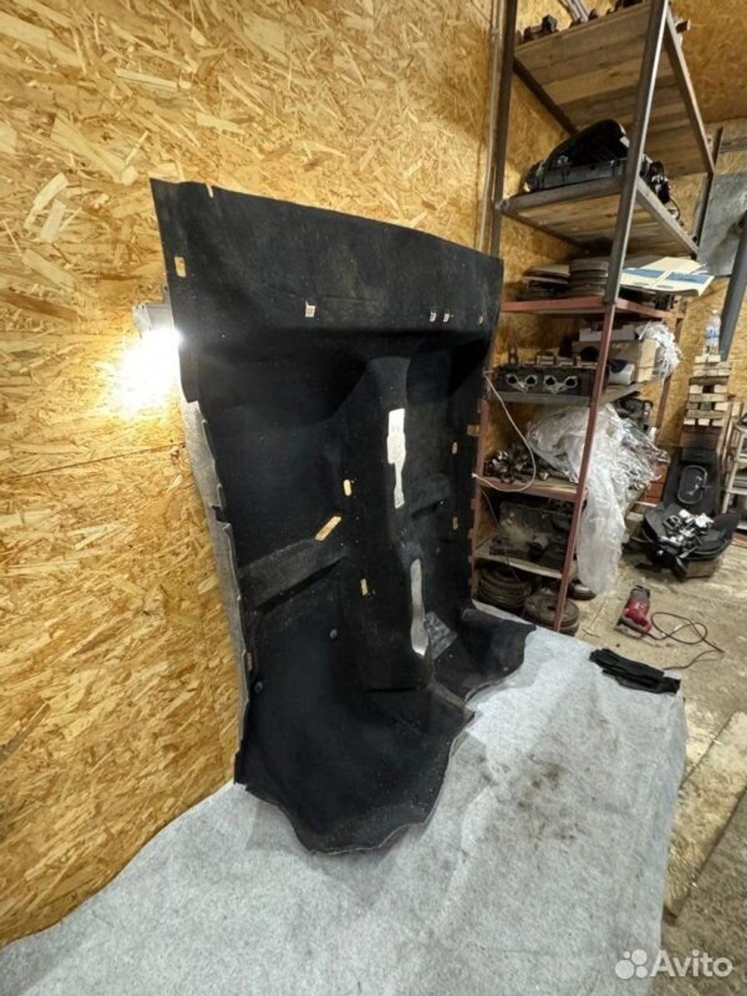 Ковролин салона Volkswagen Polo CFN 2012, 3000 рублей, Семиозерка