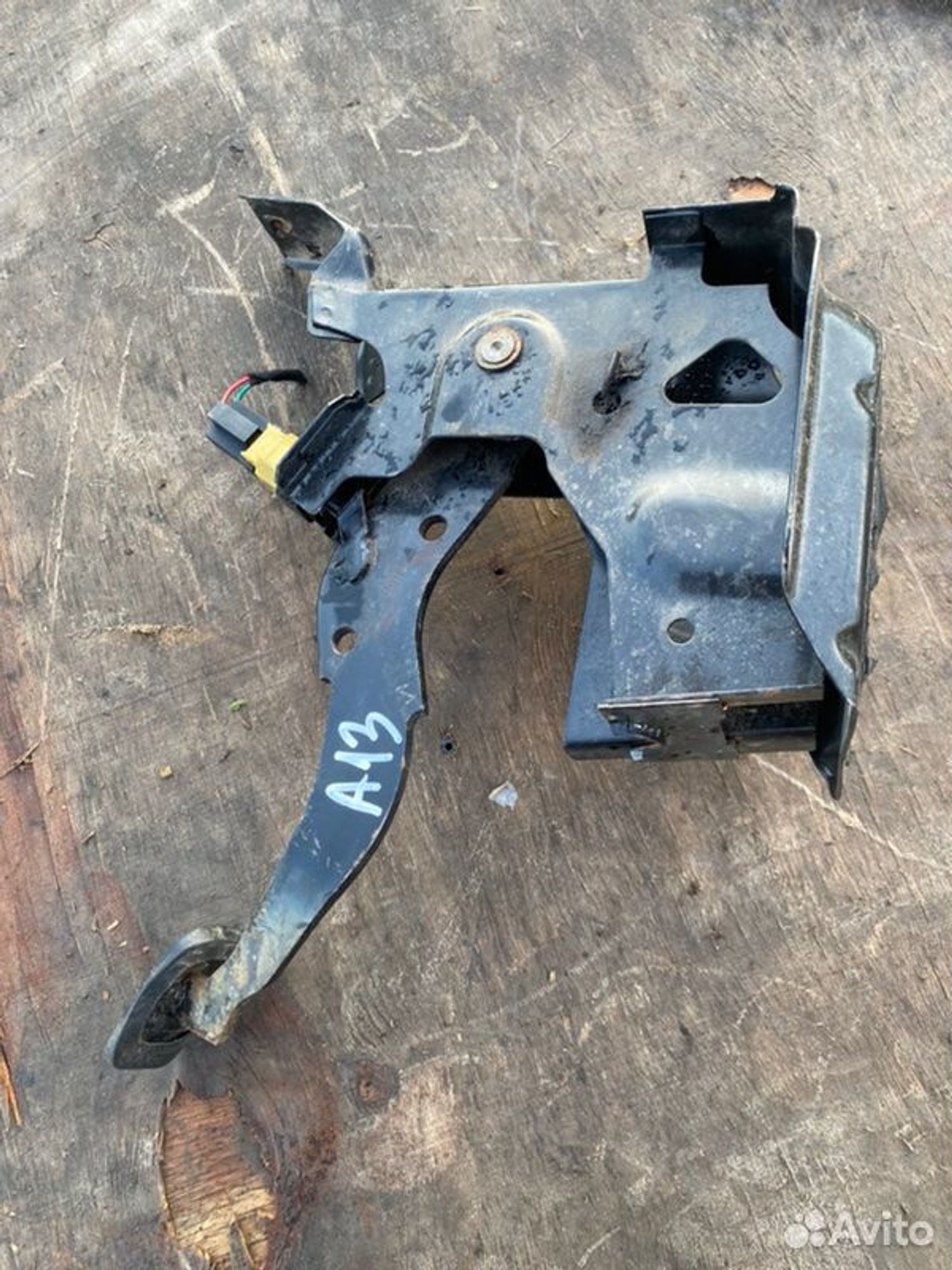 Педаль тормоза Chery Very SQR477F 2012, 1000 рублей, Семиозерка