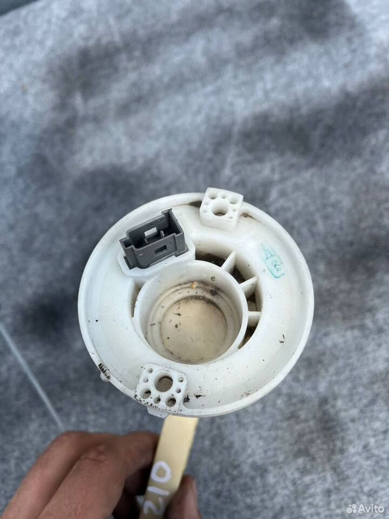 Датчик уровня топлива Mercedes w210, 1900 рублей, Семиозерка