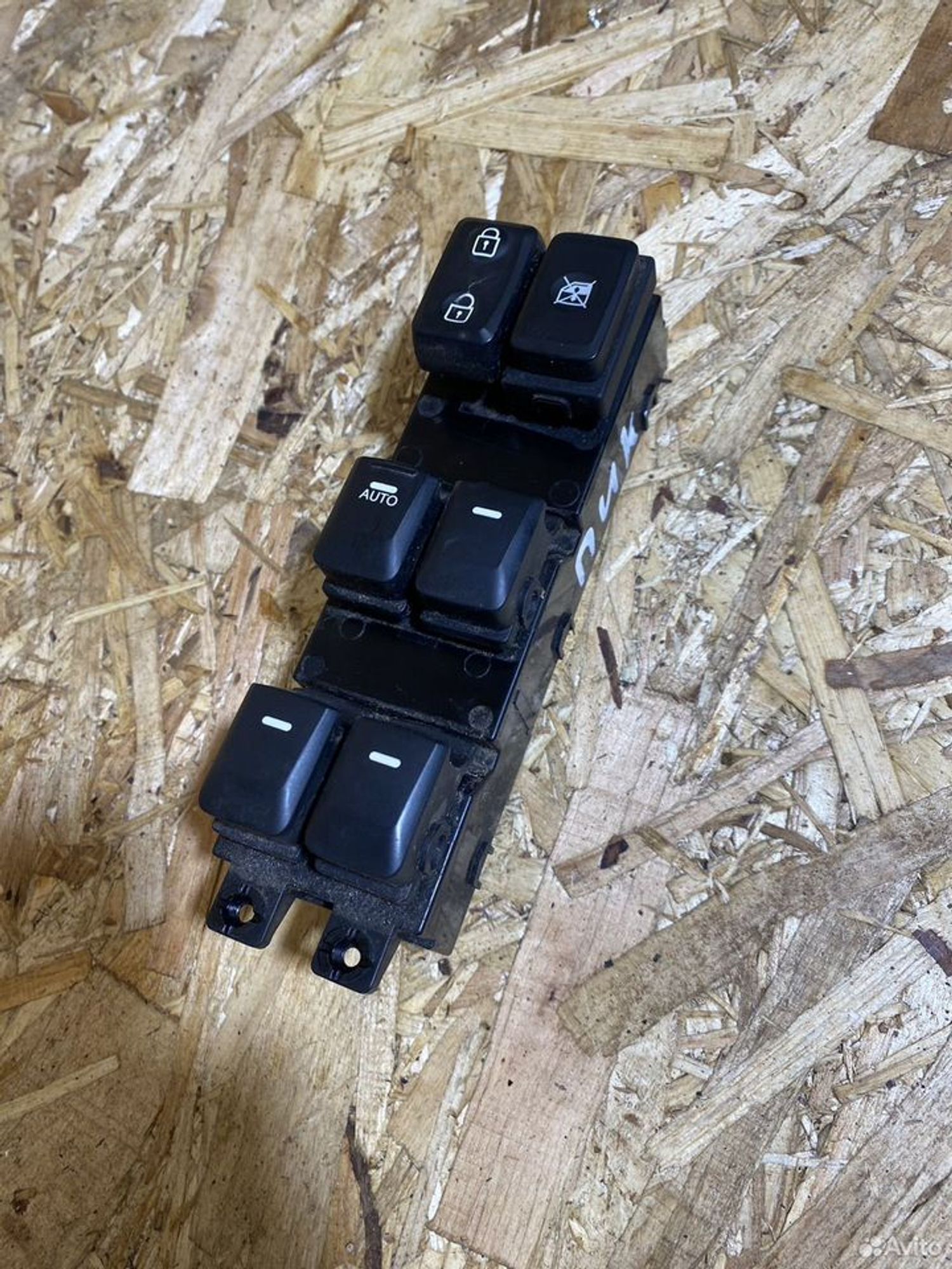 Блк кнопок стелоподьемников kia picanto 2, 4000 рублей, Семиозерка