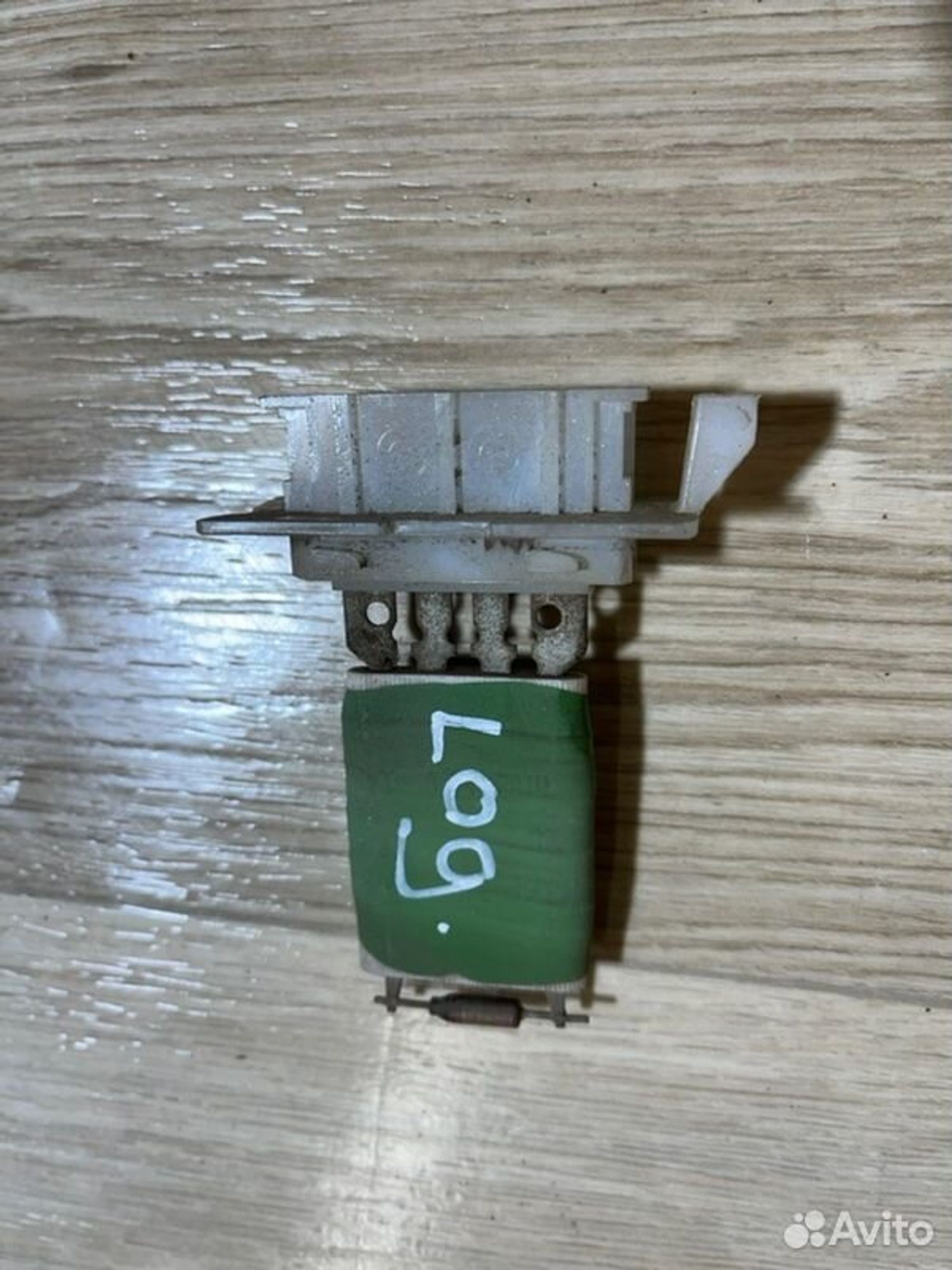 Резистор печки Renault Logan K7M 2013, 1000 рублей, Семиозерка