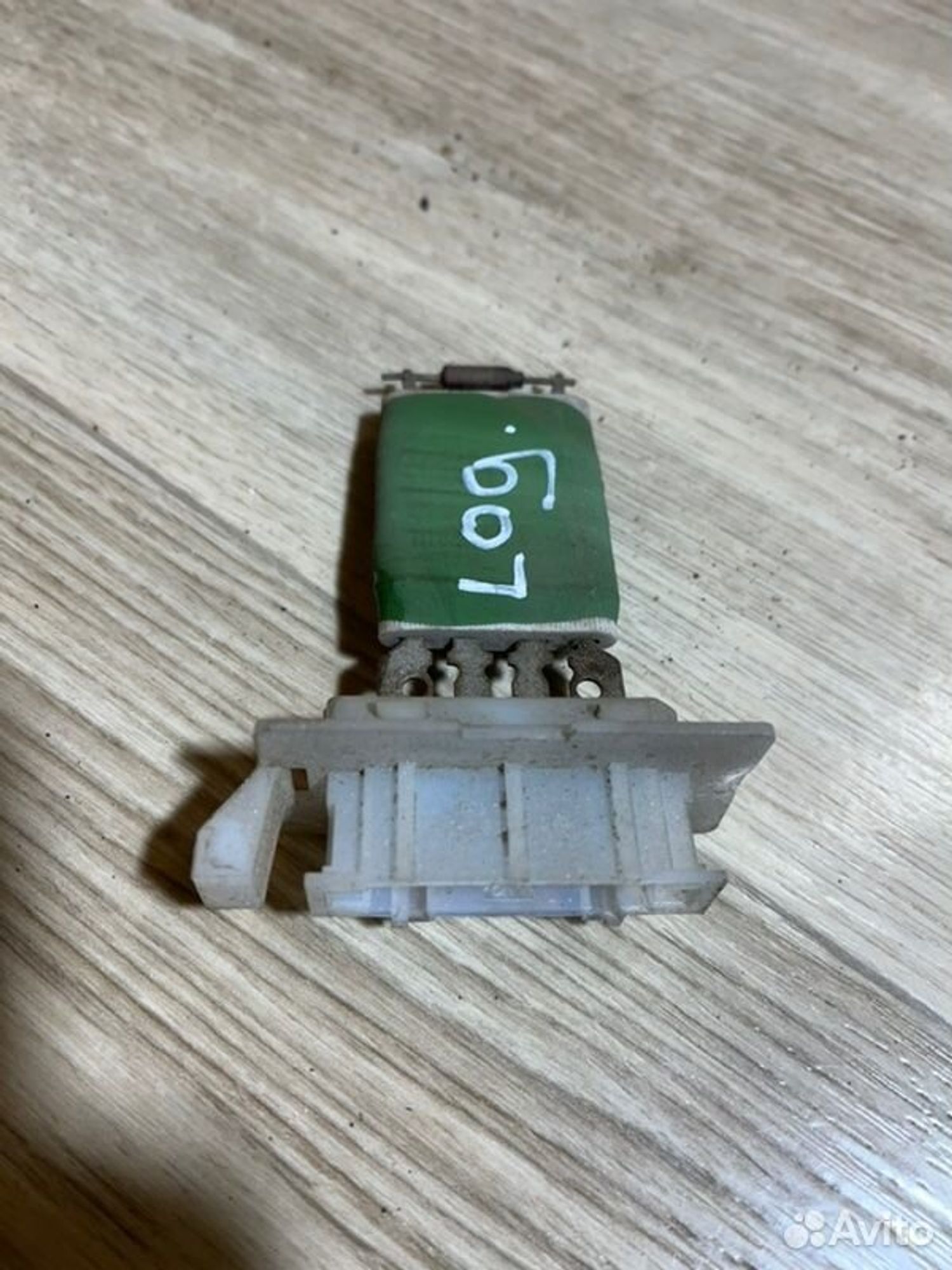 Резистор печки Renault Logan K7M 2013, 1000 рублей, Семиозерка