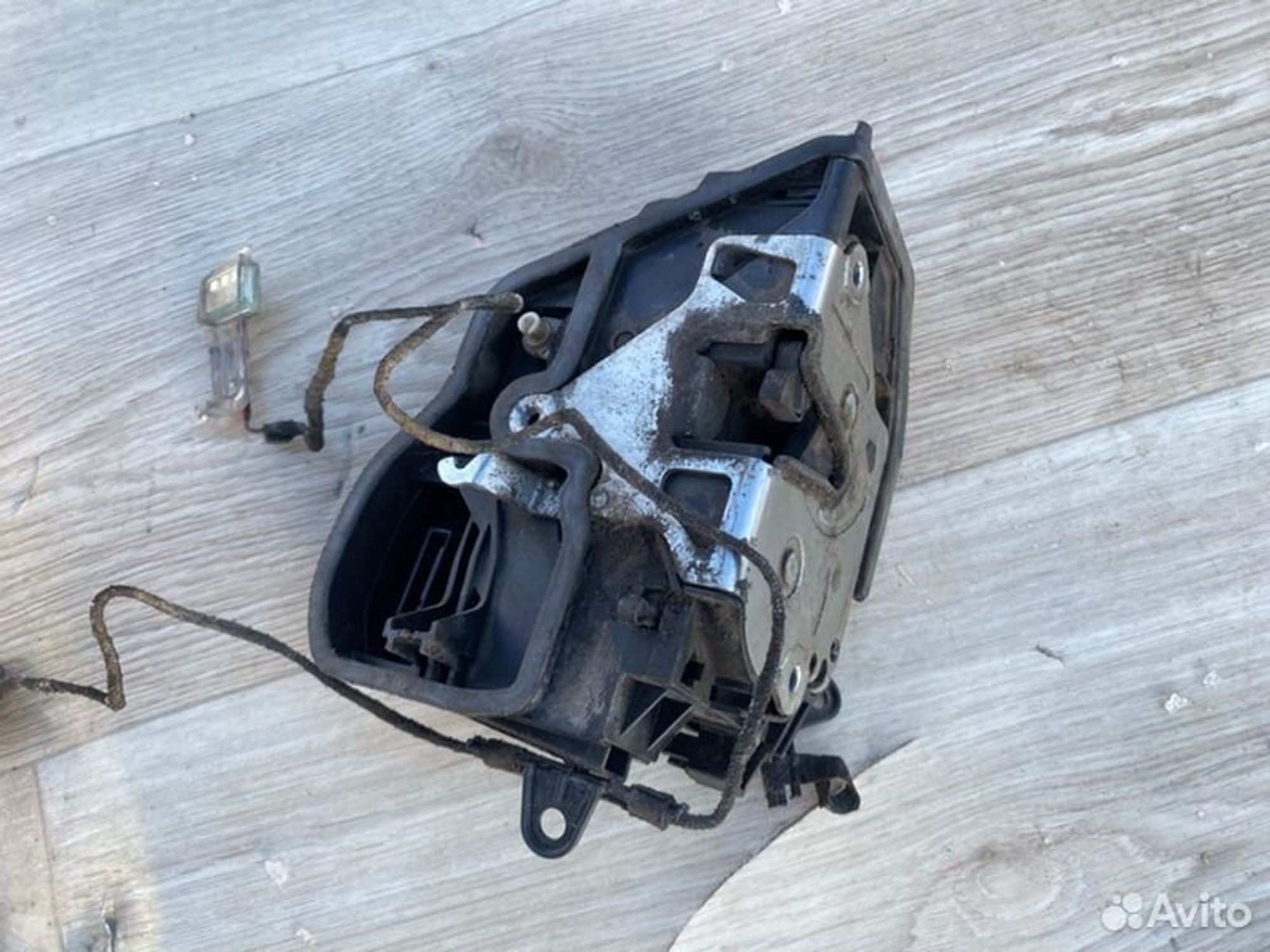 Замок боковой двери задний правый Bmw 1 E87 M47D20, 1500 рублей, Семиозерка