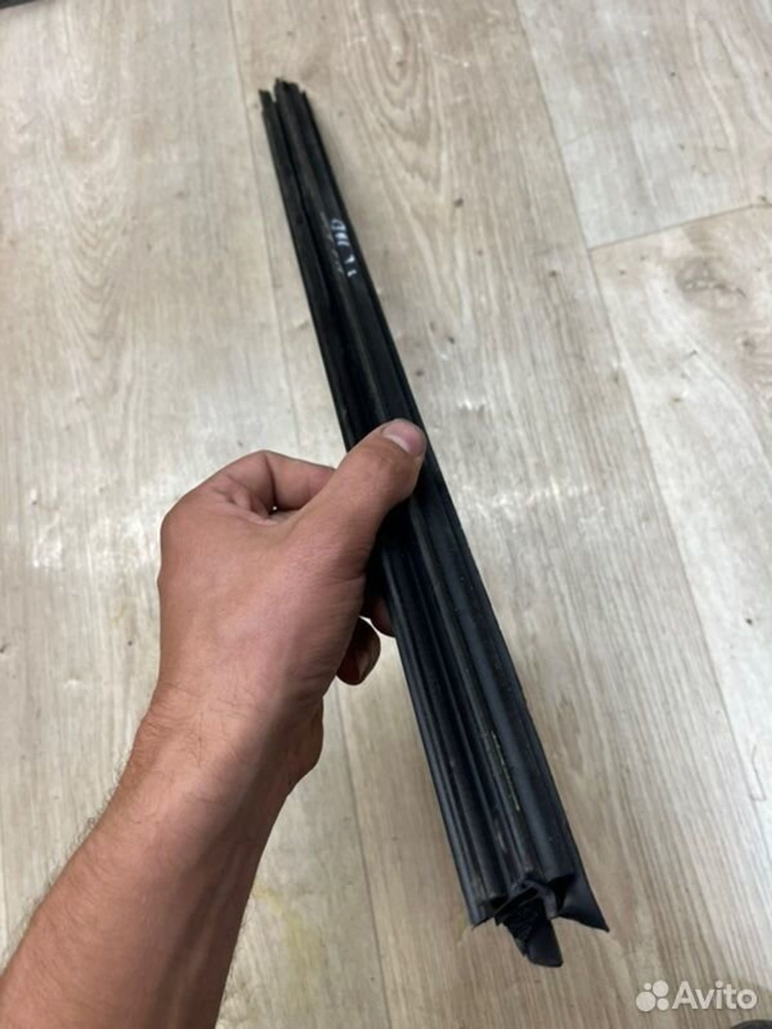 Уплотнитель стекла двери задний левый Mazda 3 BM, 900 рублей, Семиозерка