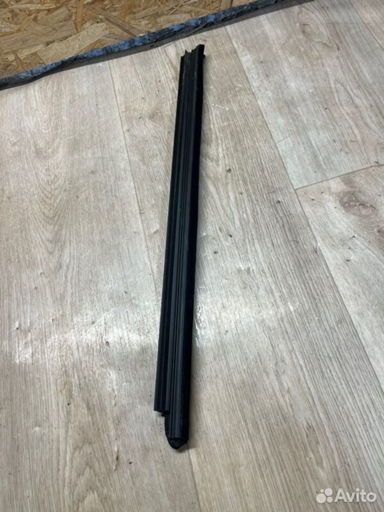 Уплотнитель стекла двери задний левый Mazda 3 BM, 900 рублей, Семиозерка