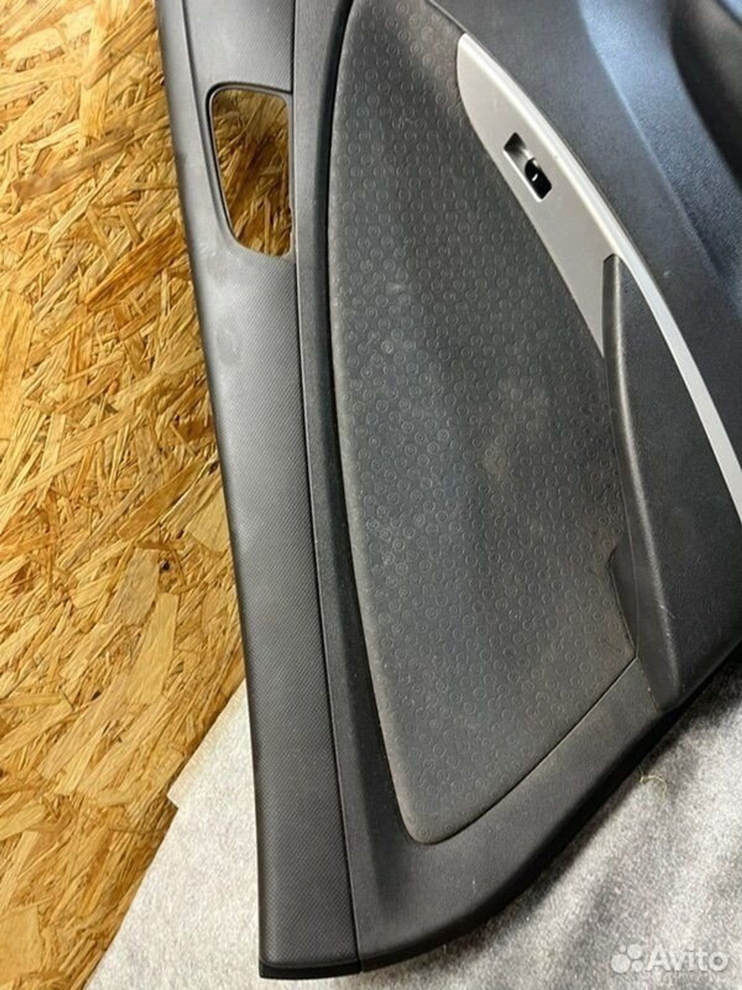 Обшивка боковой двери задняя левая Hyundai Solaris, 1200 рублей, Семиозерка