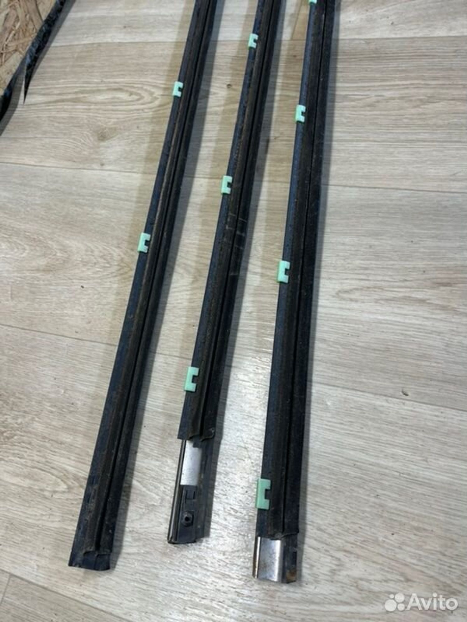 Уплотнитель стекла двери Kia Spectra SD S6D 2007, 800 рублей, Семиозерка