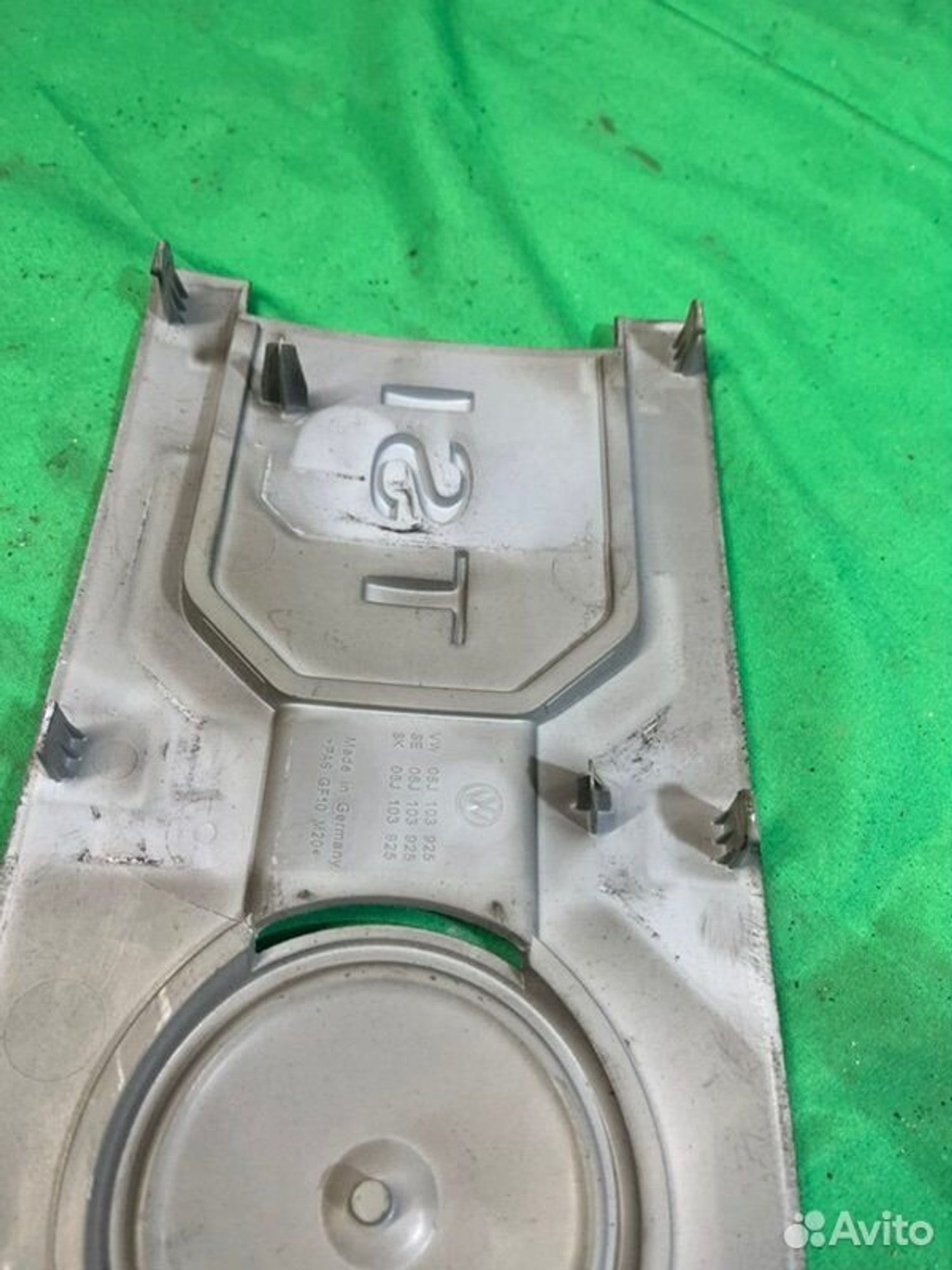 Декоративная крышка двигателя Volkswagen Tiguan, 700 рублей, Семиозерка