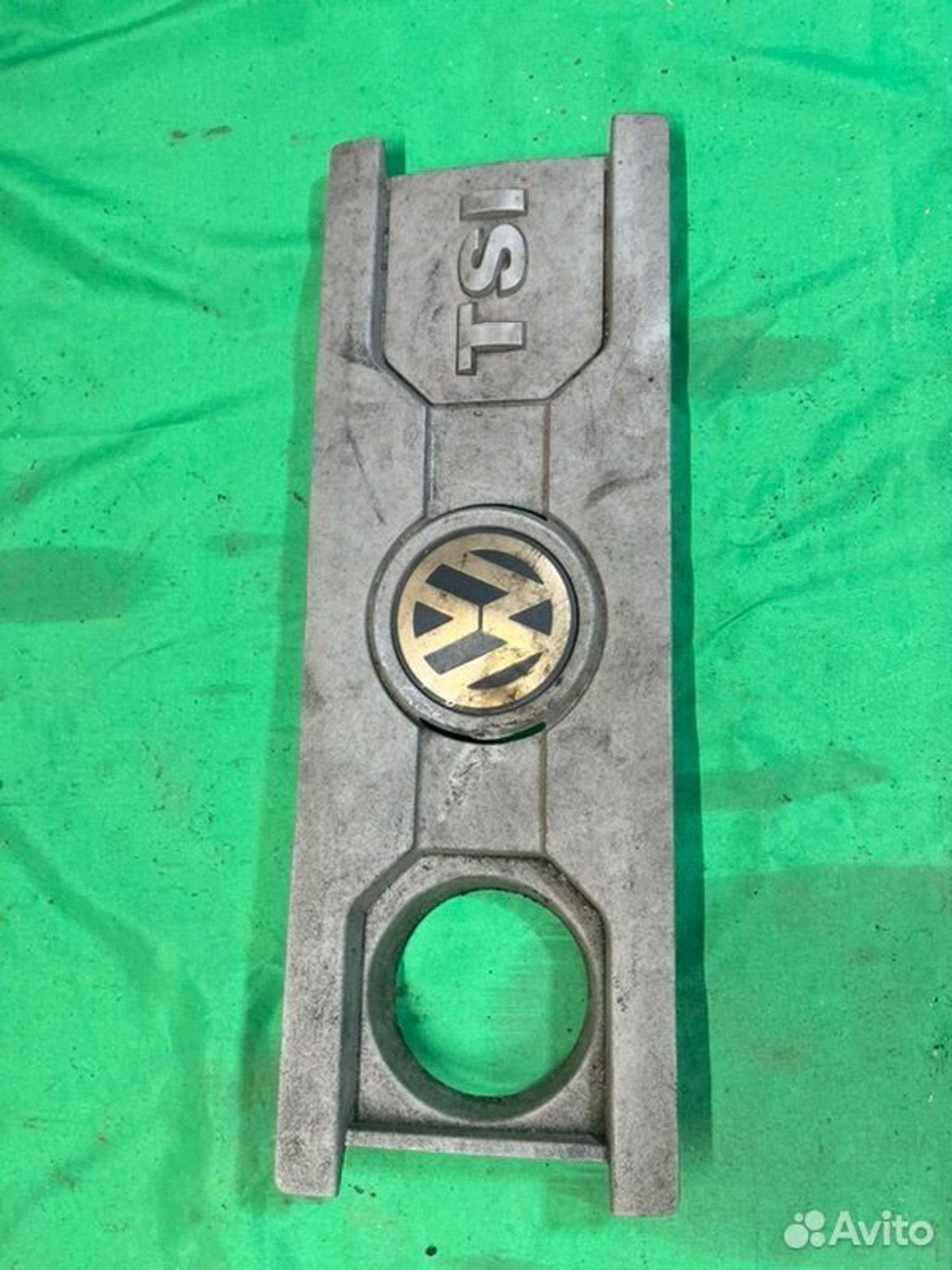 Декоративная крышка двигателя Volkswagen Tiguan, 700 рублей, Семиозерка