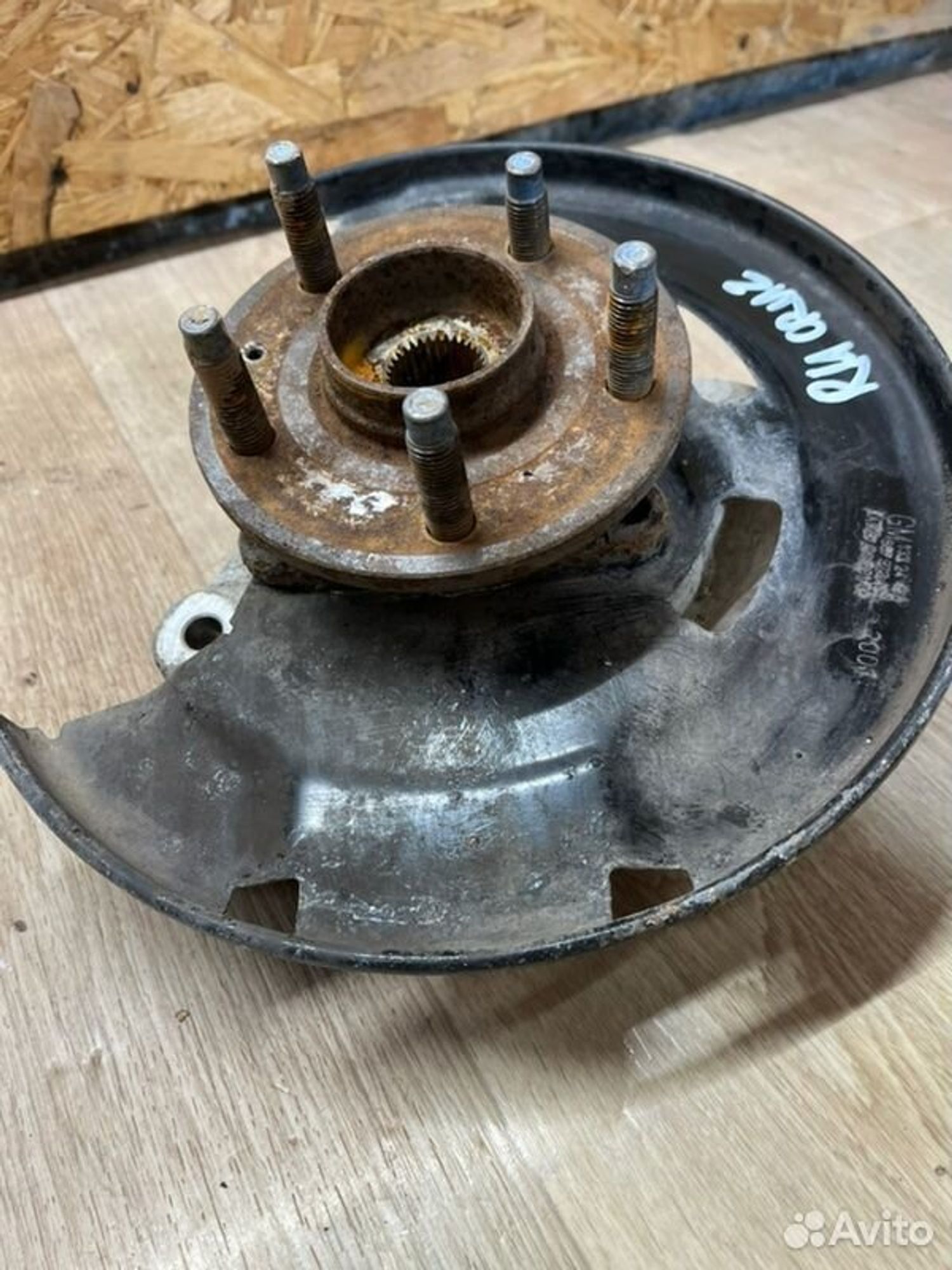 Кулак поворотный передний левый Chevrolet Cruz, 3000 рублей, Семиозерка