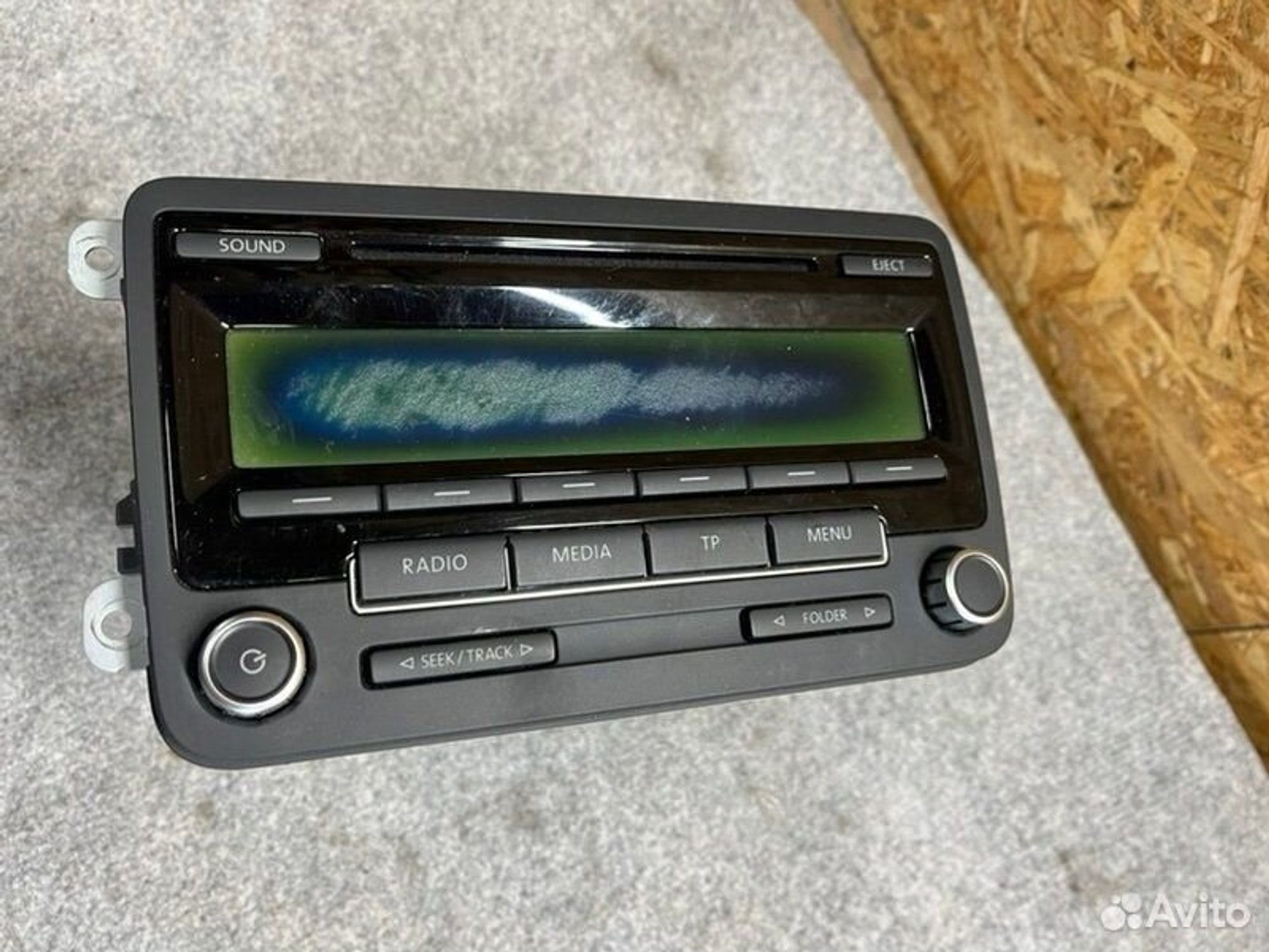 Магнитола Volkswagen Tiguan SUV NF CAW 2011, 3000 рублей, Семиозерка