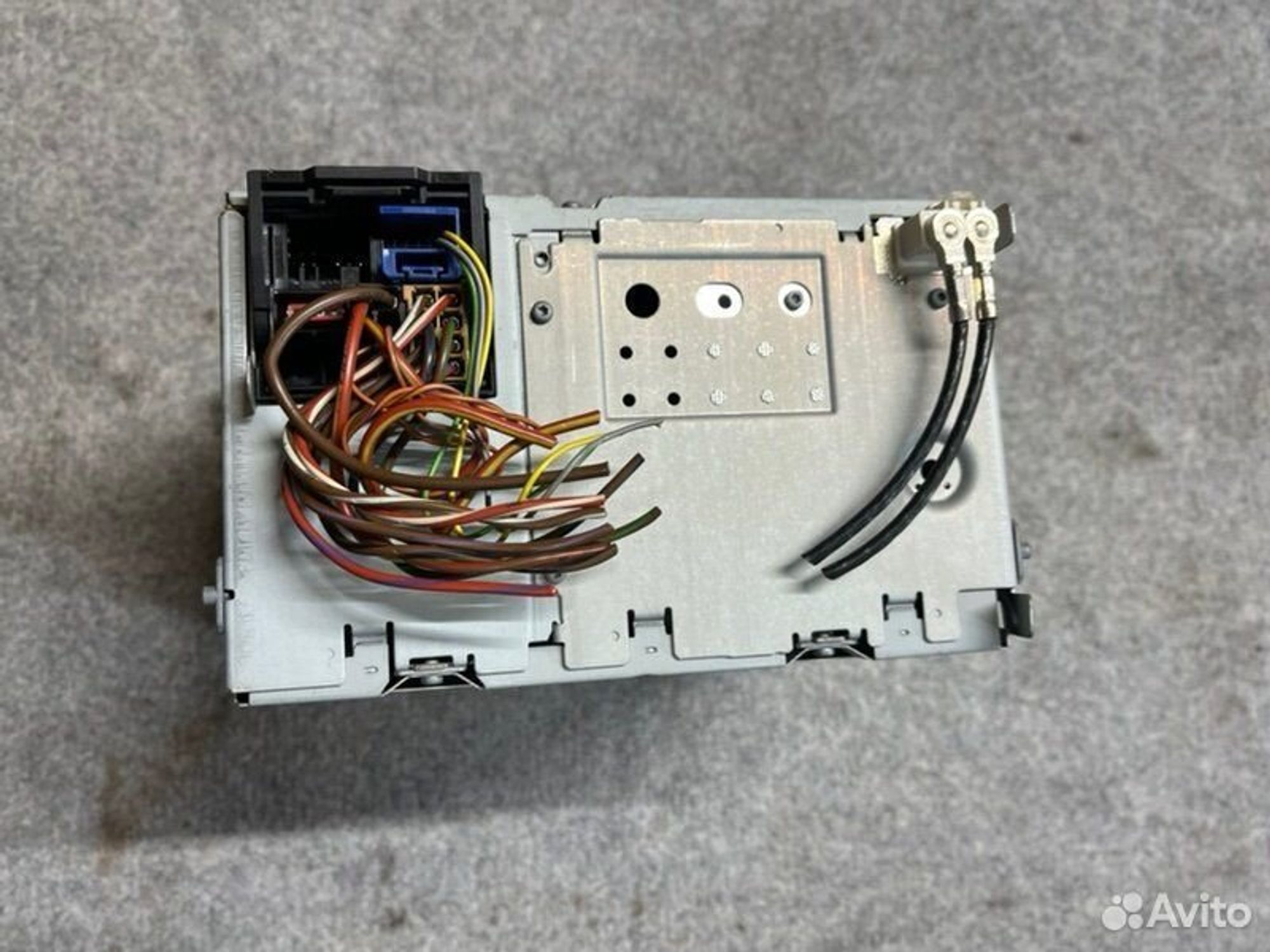 Магнитола Volkswagen Tiguan SUV NF CAW 2011, 3000 рублей, Семиозерка