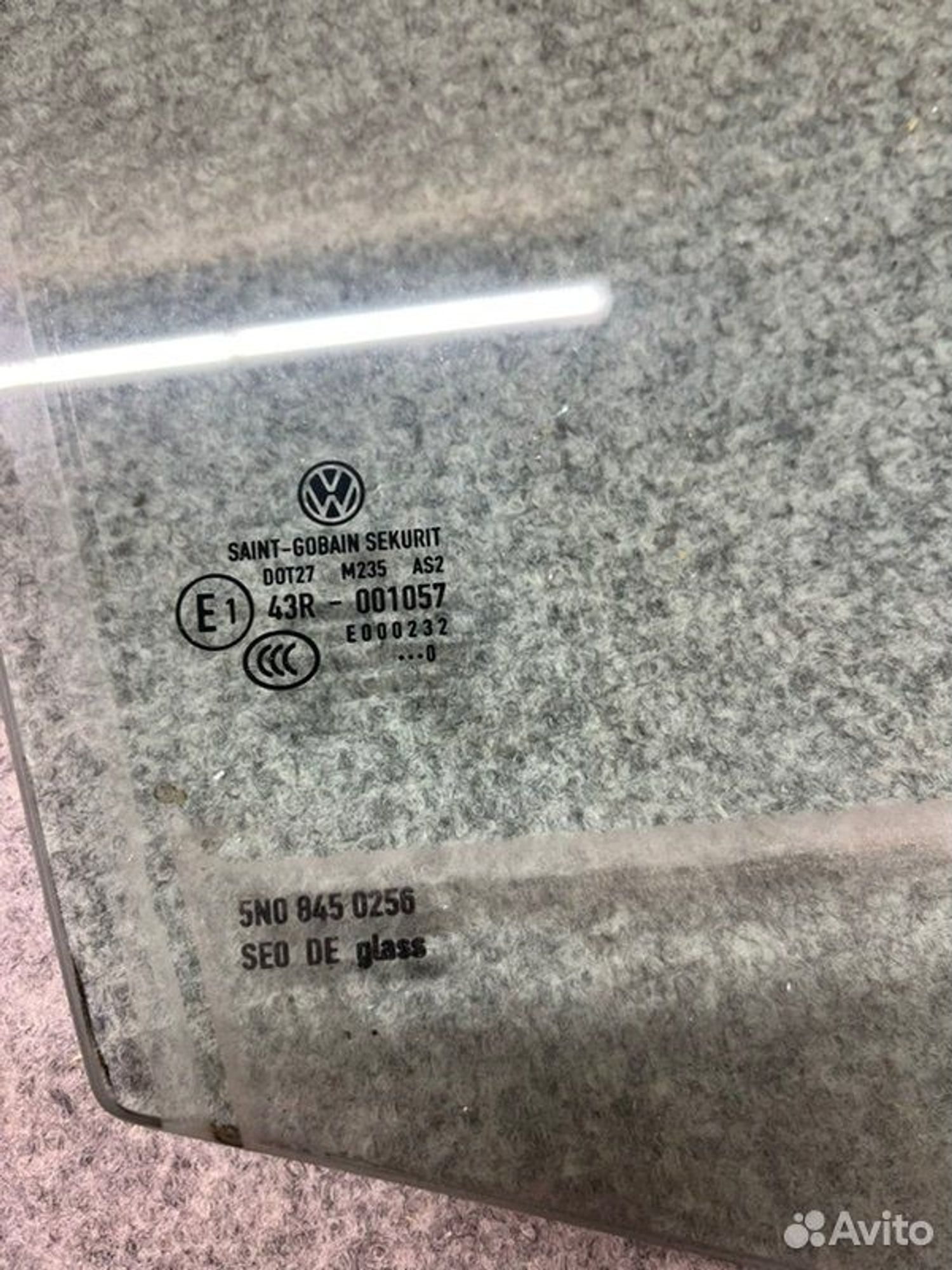 Стекло двери заднее правое Volkswagen Tiguan SUV, 2000 рублей, Семиозерка