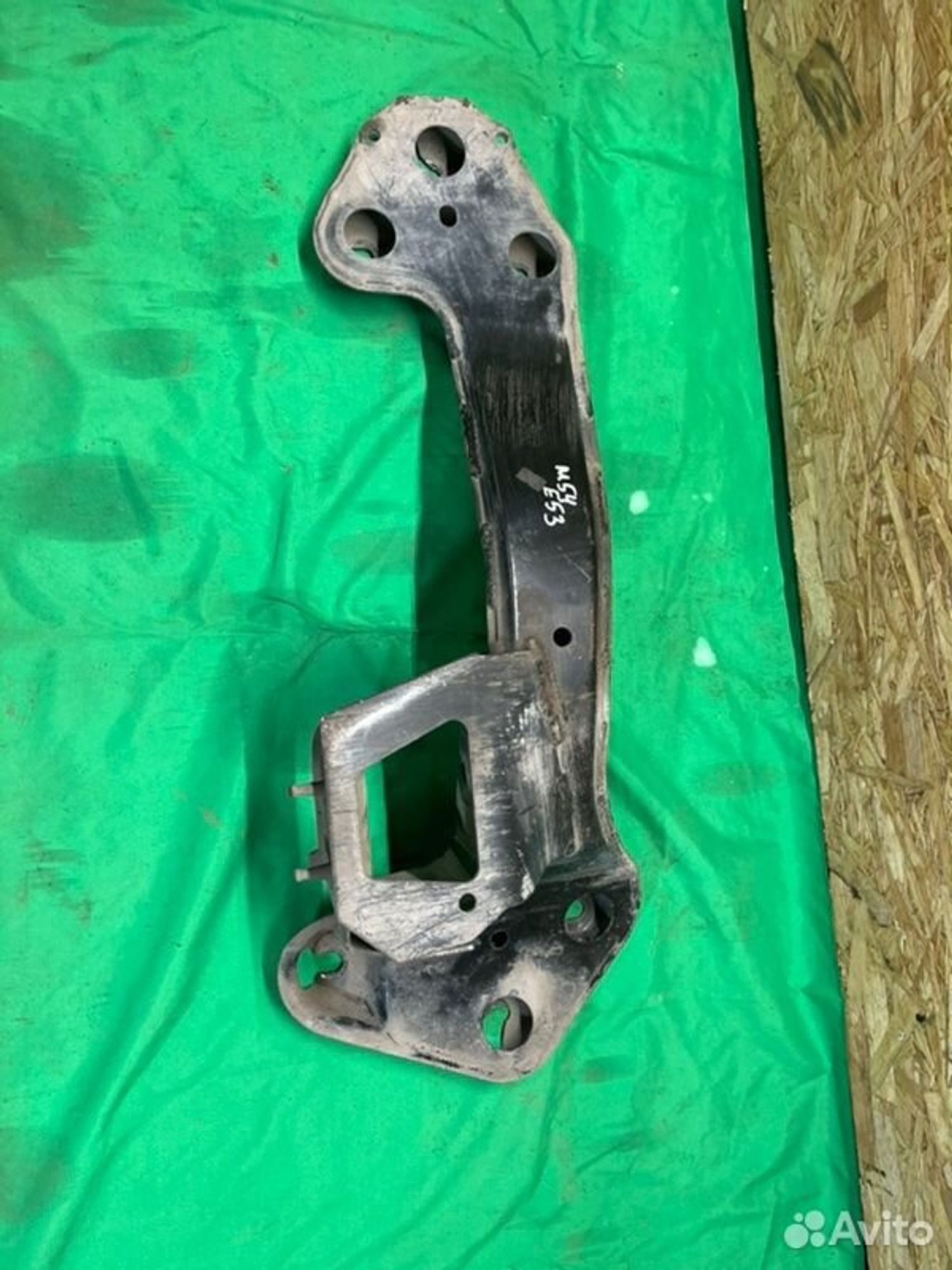 Подрамник передний Bmw X5 E53 M54B30 2002, 2000 рублей, Семиозерка