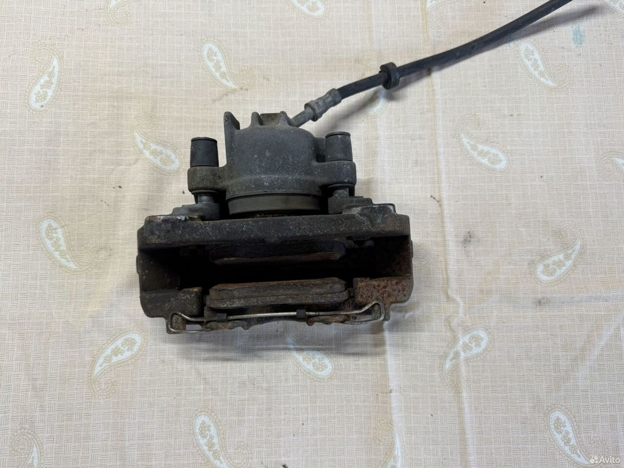 Суппорт передний правый Volvo s60 xc70 xc90, 2000 рублей, Семиозерка